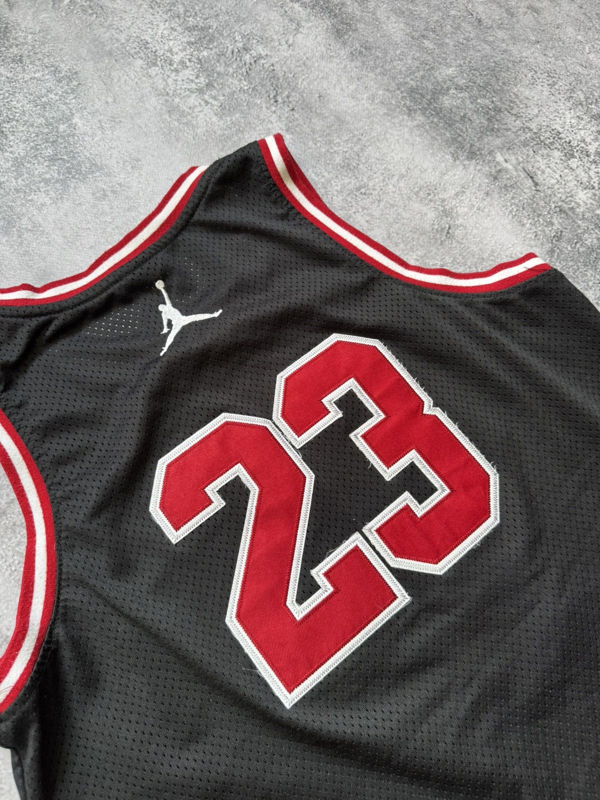 Jordan Brand Early Jordan Brand 23 Jersey Size US S / EU 44-46 / 1 - 11 Thumbnail