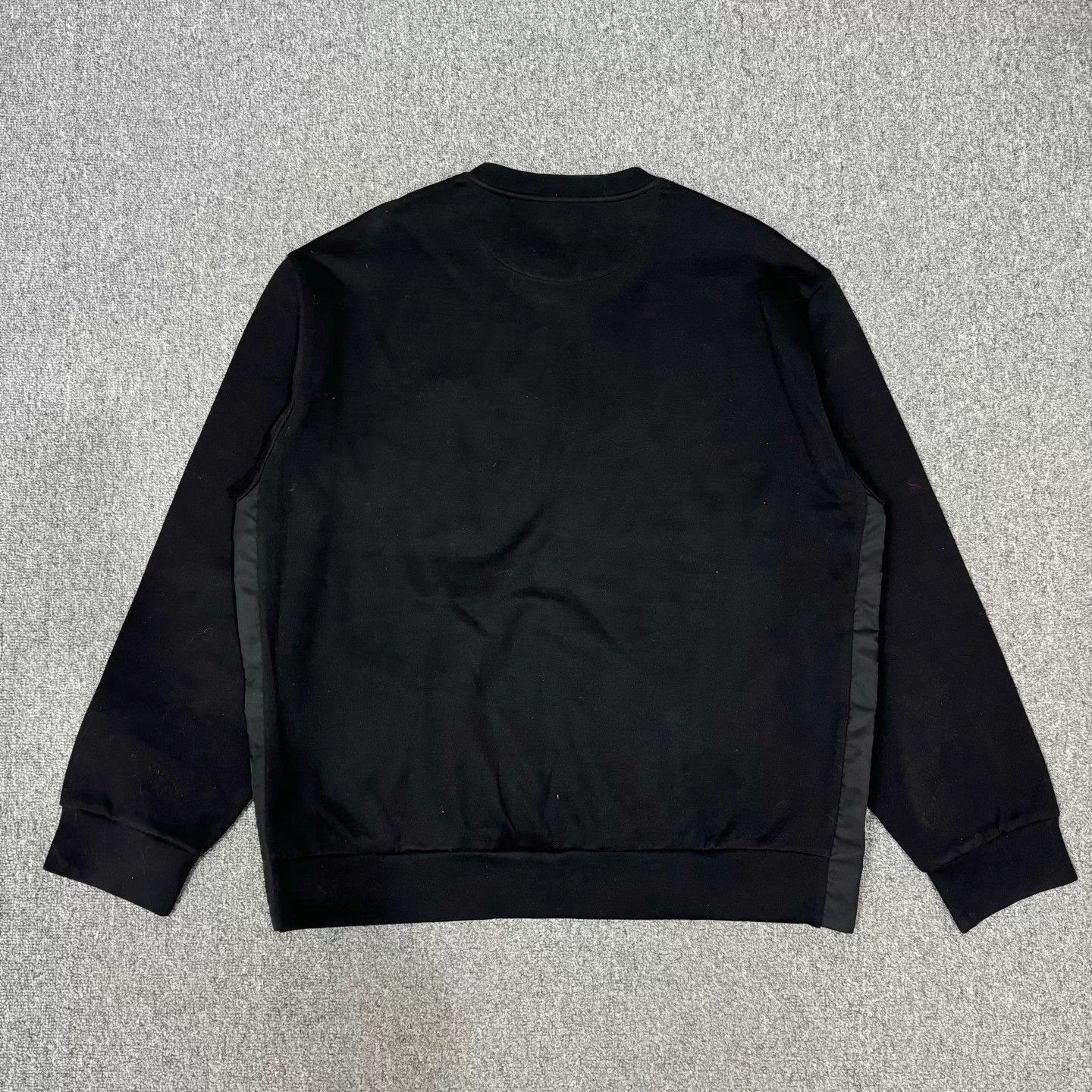 Prada Prada Black Triangle Crew Sweatshirt M 99New Size US M / EU 48-50 / 2 - 2 Thumbnail