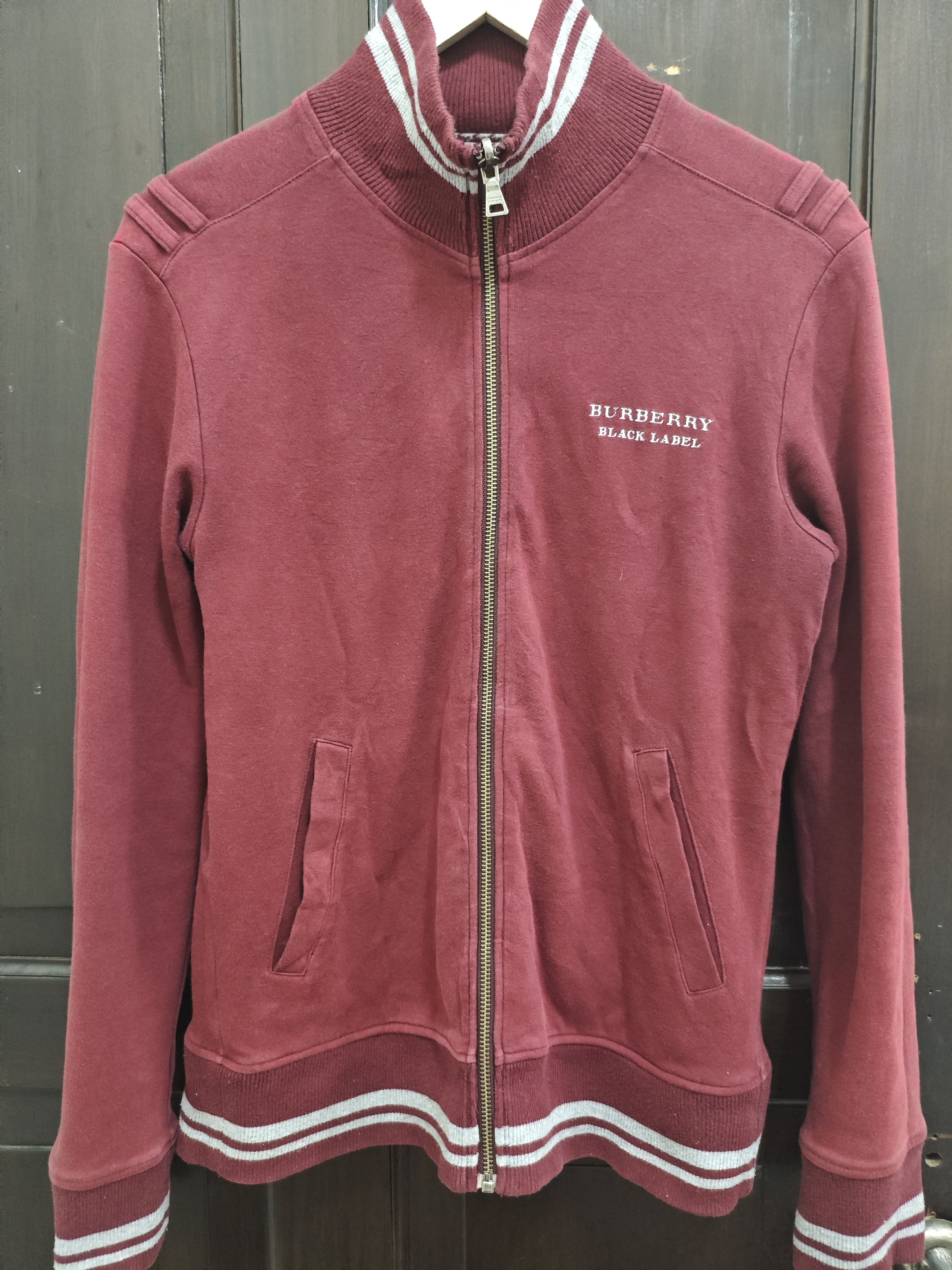 Burberry Burberry Black Label Reversible Red Sweater Pullover Jacket Size US M / EU 48-50 / 2 - 1 Thumbnail