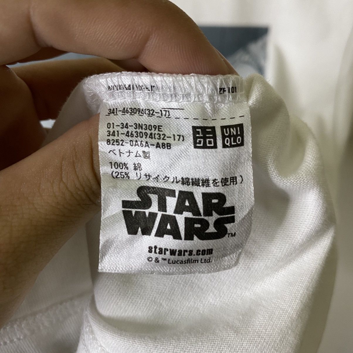 Star Wars Uniqlo UTGP 2023 Star Wars Prize Winner T Shirt Size US M / EU 48-50 / 2 - 4 Thumbnail