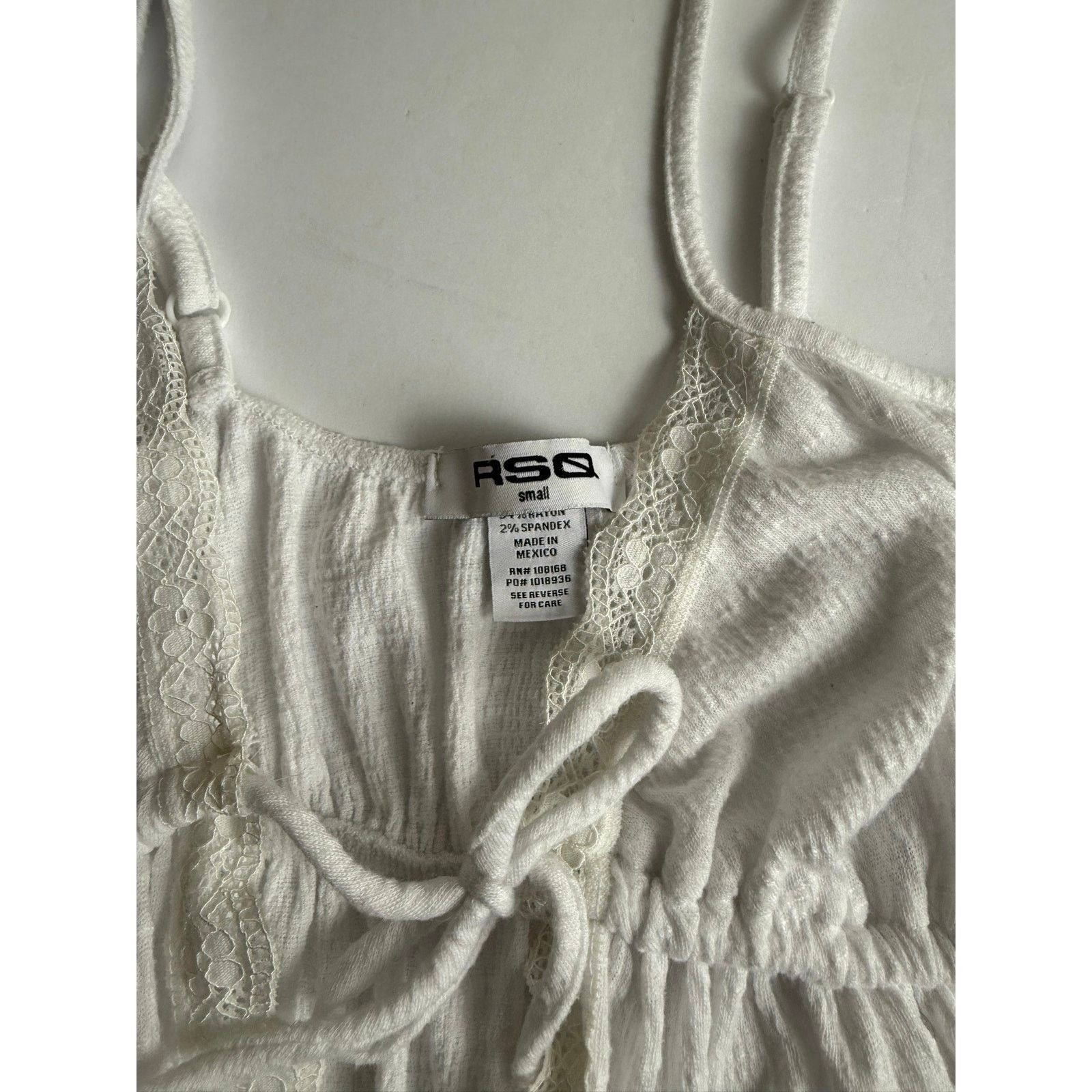 Rsq RSQ Womens white top , sleeveless size small made in Mexico Size S / US 4 / IT 40 - 2 Thumbnail