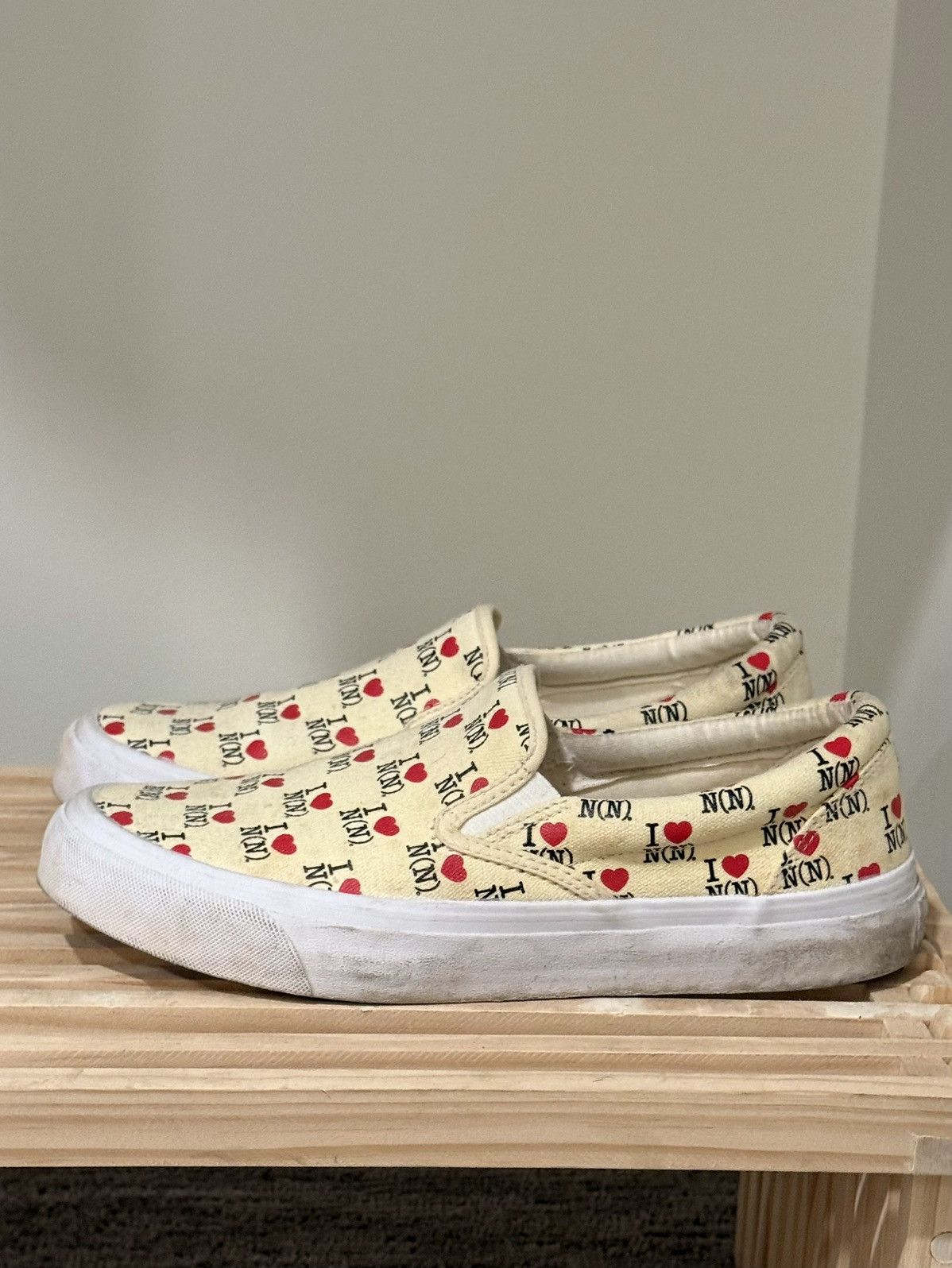 Number (N)ine I❤️N(N) Cream Slip On Sneakers Size US 7.5 / EU 40-41 - 9 Thumbnail