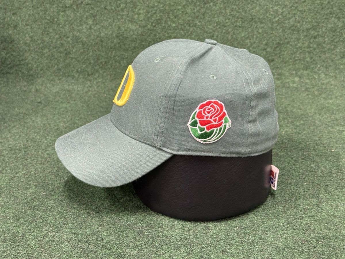 Nike Nike Team Oregon Ducks Rose Bowl Swoosh Hat Size ONE SIZE - 2 Thumbnail