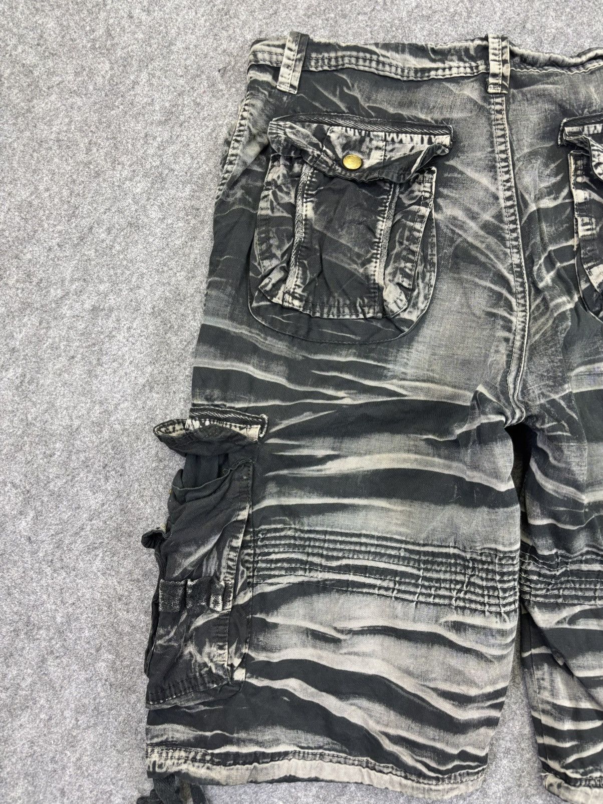 Japanese Brand MYMSTORM Chaos Fades Short Cargo Pant K29 Size US 32 / EU 48 - 11 Thumbnail
