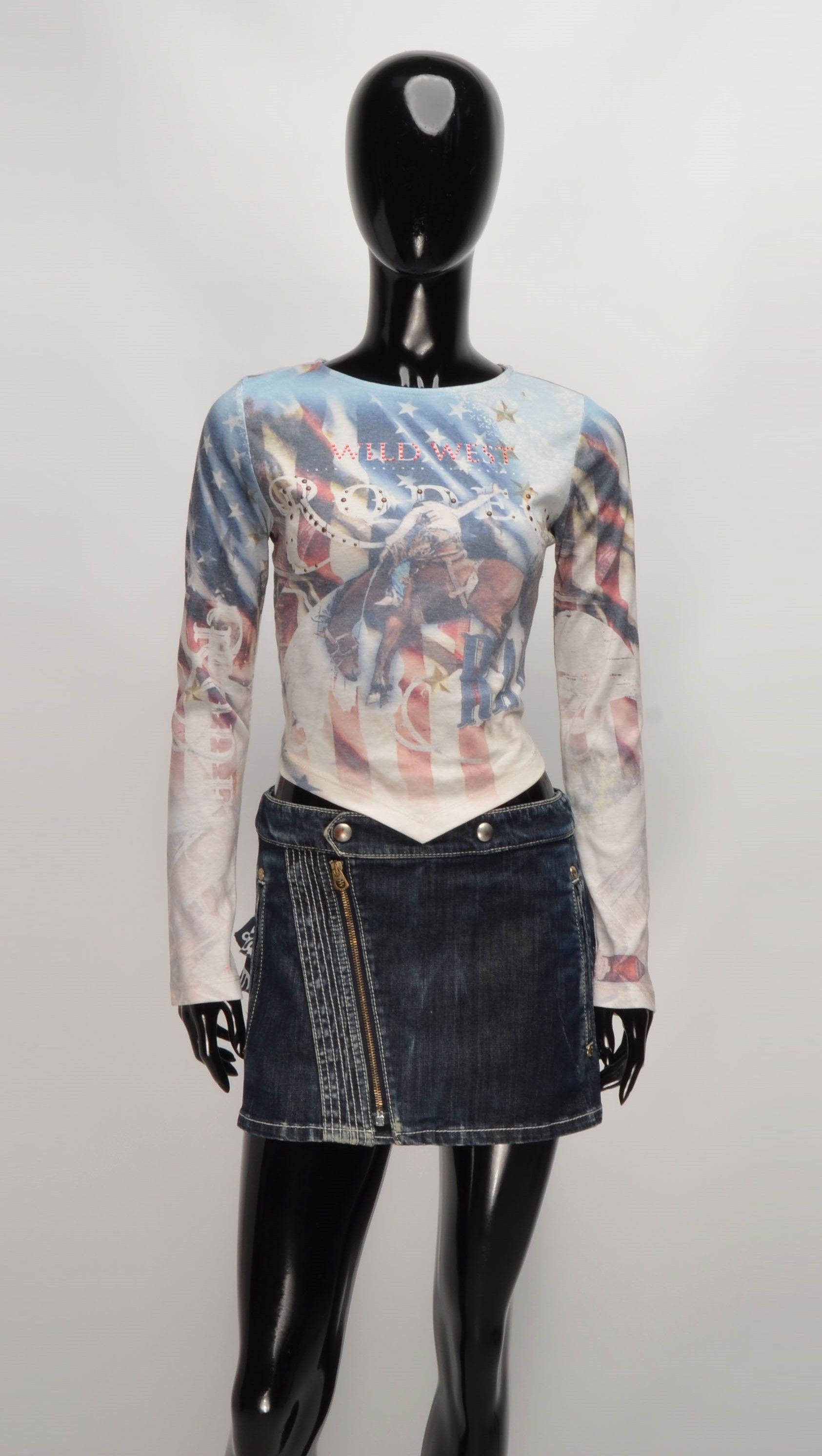 Urban Outfitters Urban Outfitters Wild West Rodeo Allover Print Open Back Top Size M / US 6-8 / IT 42-44 - 1 Thumbnail