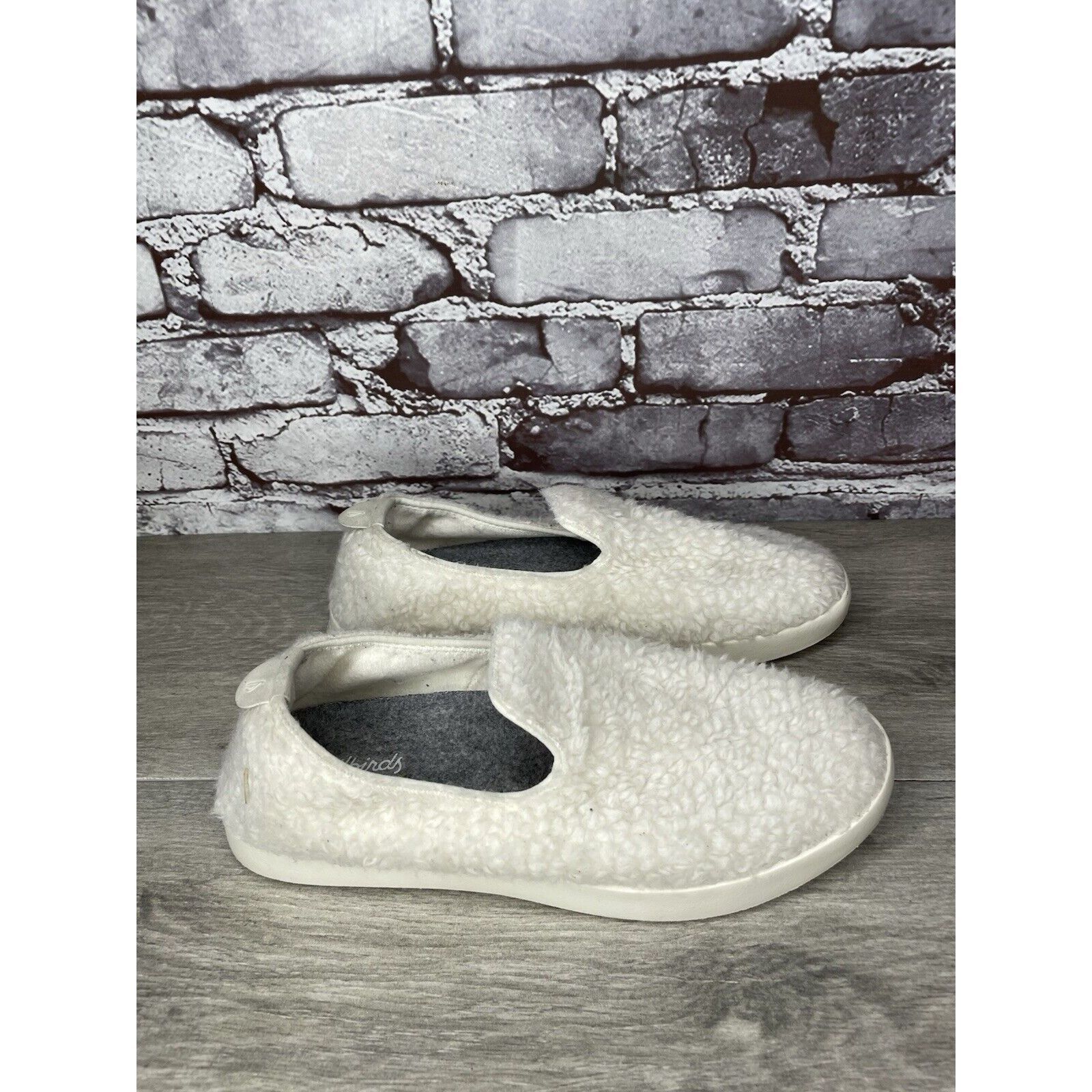 Allbirds ALLBIRDS Merino Wool Sherpa White Slip On Lounge Sneakers Wo Size US 8 / IT 38 - 13 Thumbnail