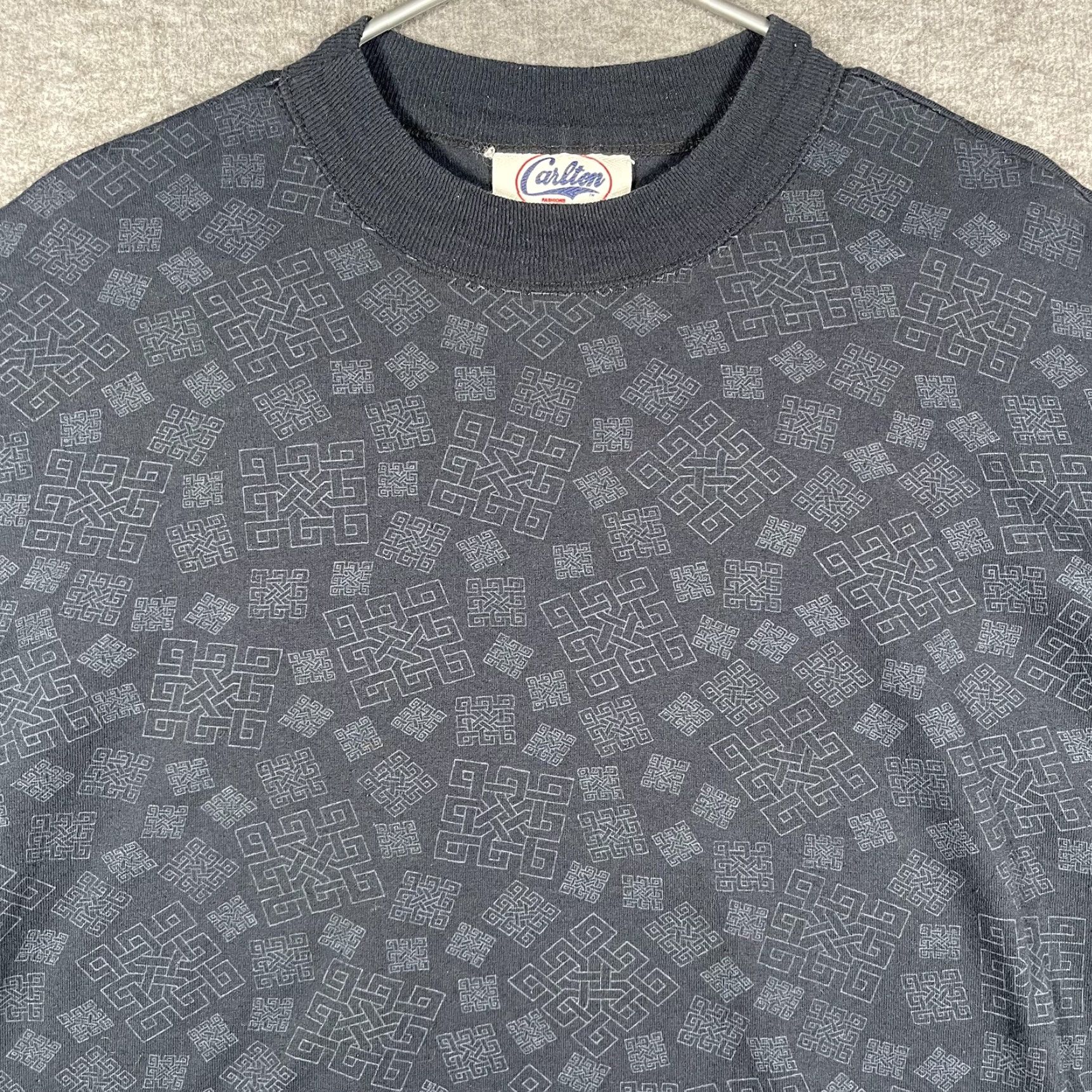 Vintage VINTAGE Carlton Fashions Shirt Mens XL Gray Geometric 3/4 Sleeve Tee Made USA Size US XL / EU 56 / 4 - 2 Thumbnail