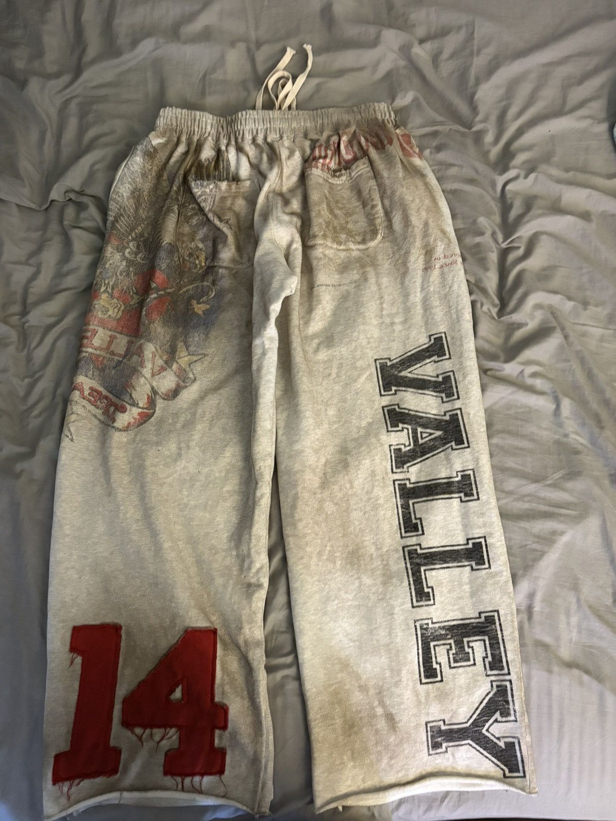 Vale Crash Sweats Size US 31 - 1 Thumbnail