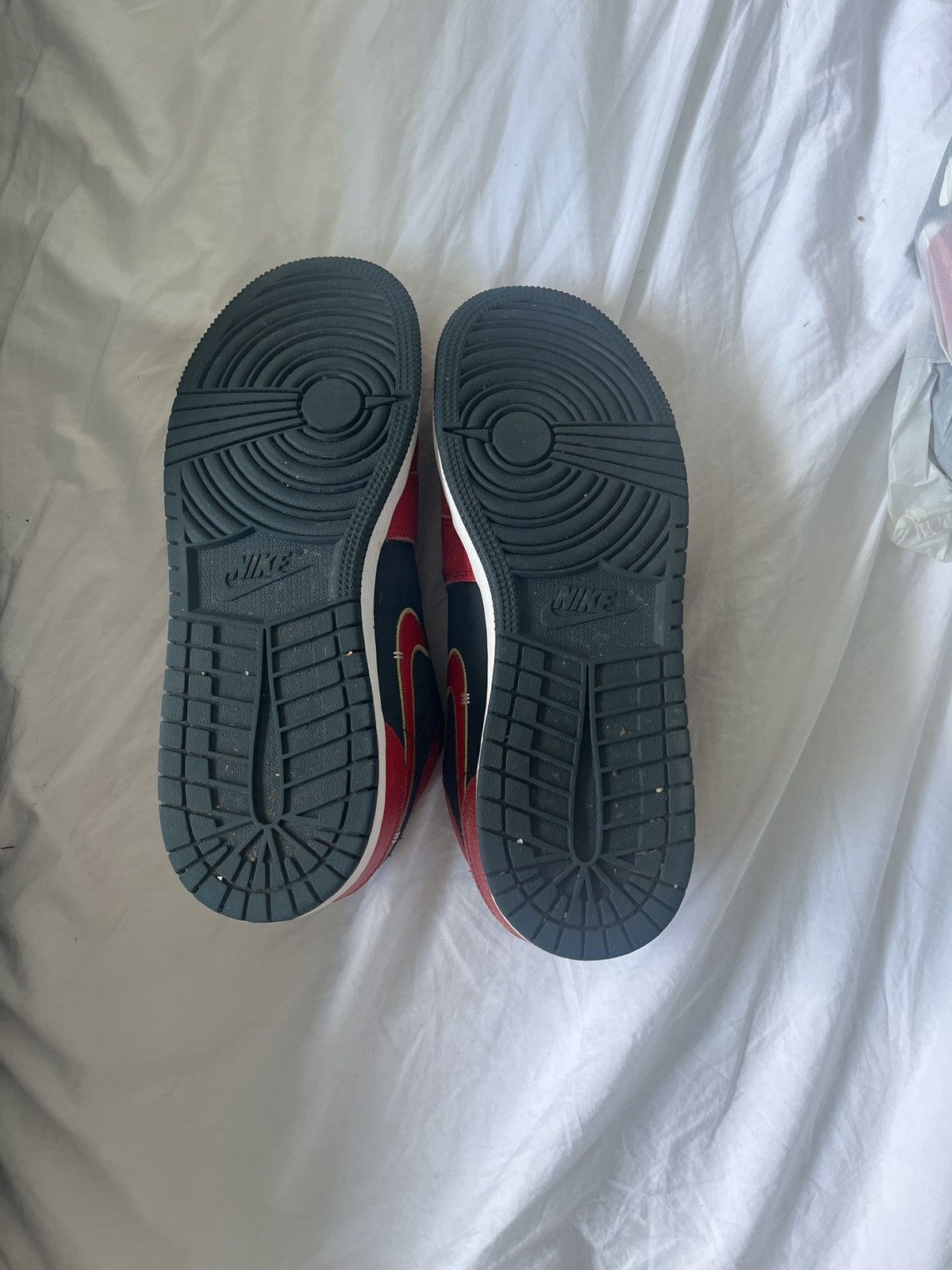 Nike Nike Low top Jordan 1 ‘olympic’ Size US 7 / EU 40 - 7 Thumbnail