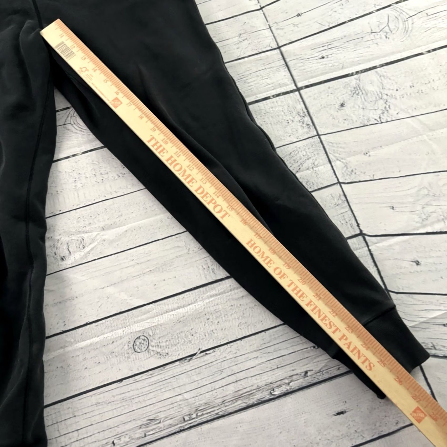 Lululemon Lululemon Scuba Jogger Pants Women's 6 Black Pants Women 6 Black Jogger Loungewear Size 28" / US 6 / IT 42 - 2 Thumbnail