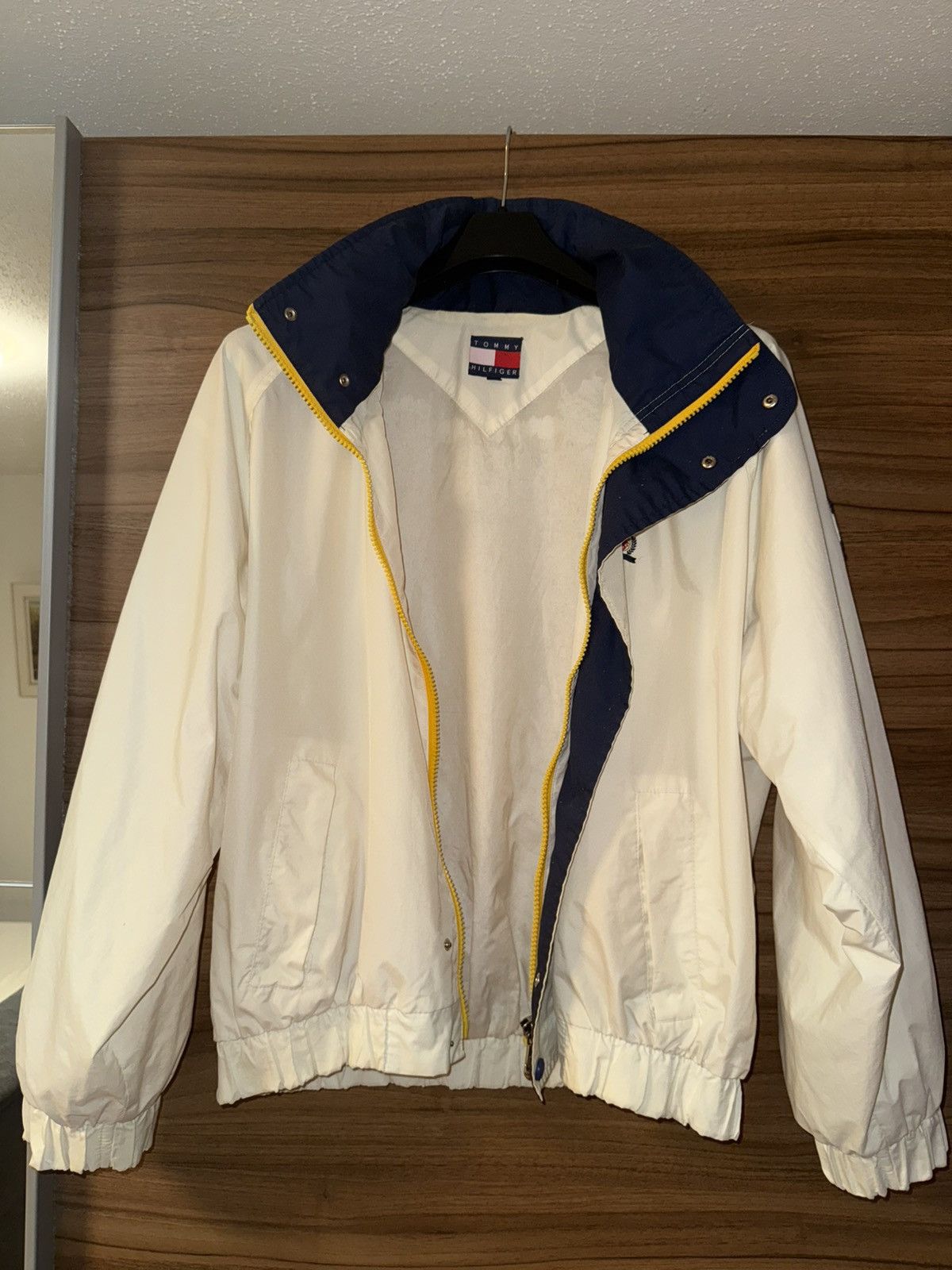Tommy Hilfiger Tommy Hilfiger Vintage Jacket Size US L / EU 52-54 / 3 - 1 Thumbnail