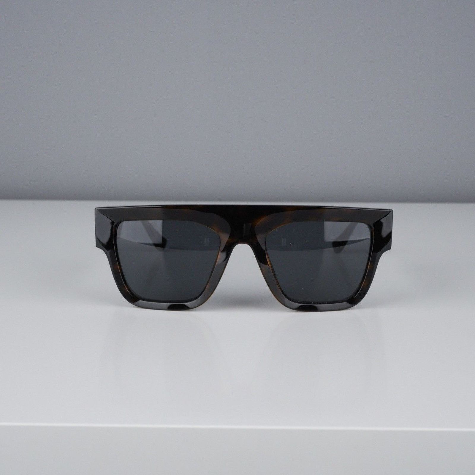 Versace Versace big signature logo black brown sunglasses Size ONE SIZE - 2 Thumbnail