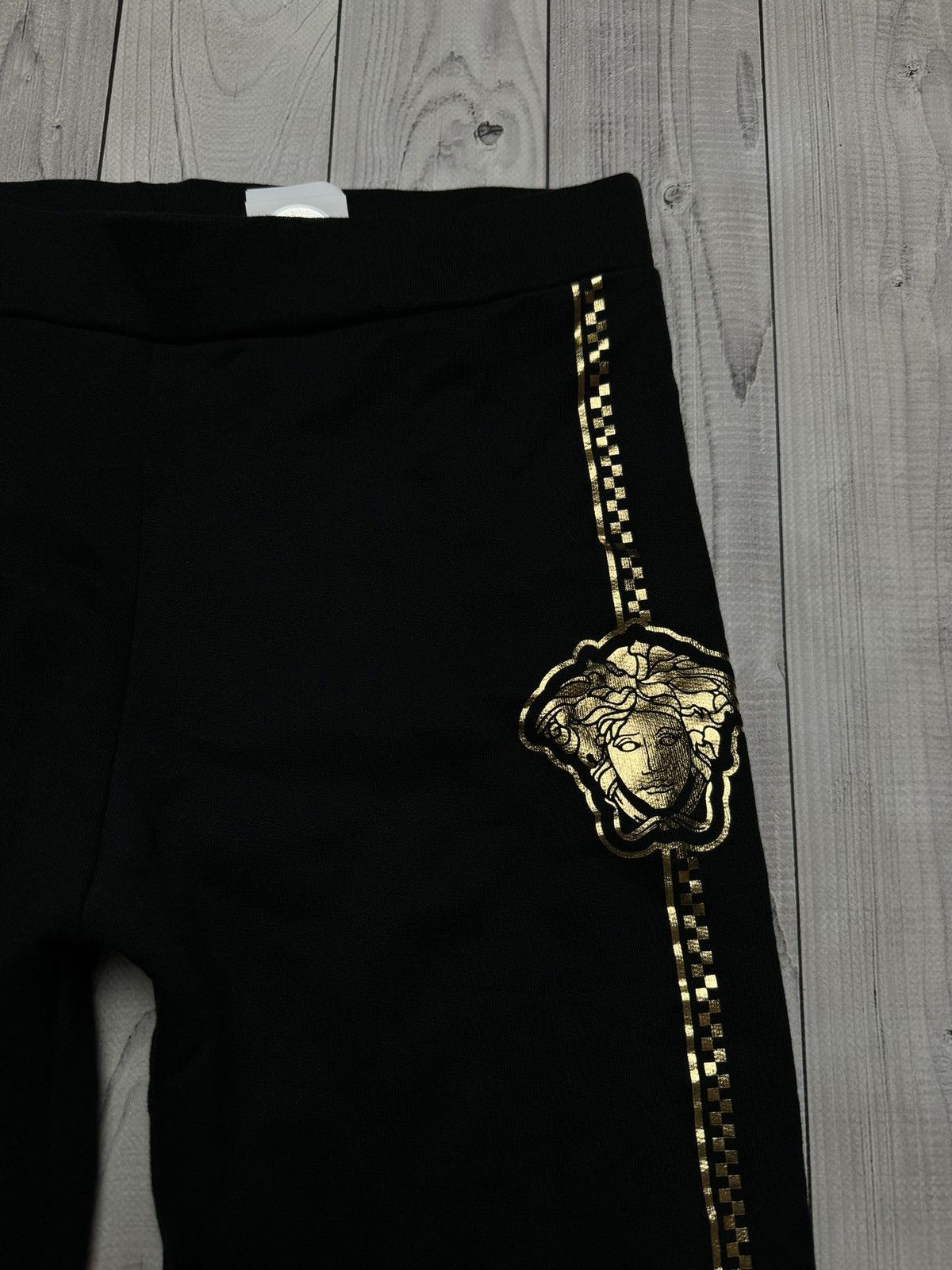 Versace Versace pants women's joggers logo gold line size Xs/S black Size 30" / US 8 / IT 44 - 6 Thumbnail