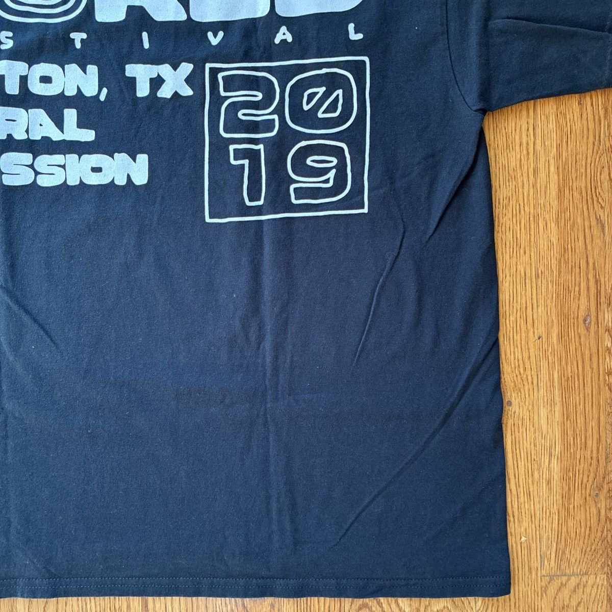 Travis Scott XL Travis Scott Astroworld Houston 2019 Staff Tee Black New Size US XL / EU 56 / 4 - 7 Thumbnail