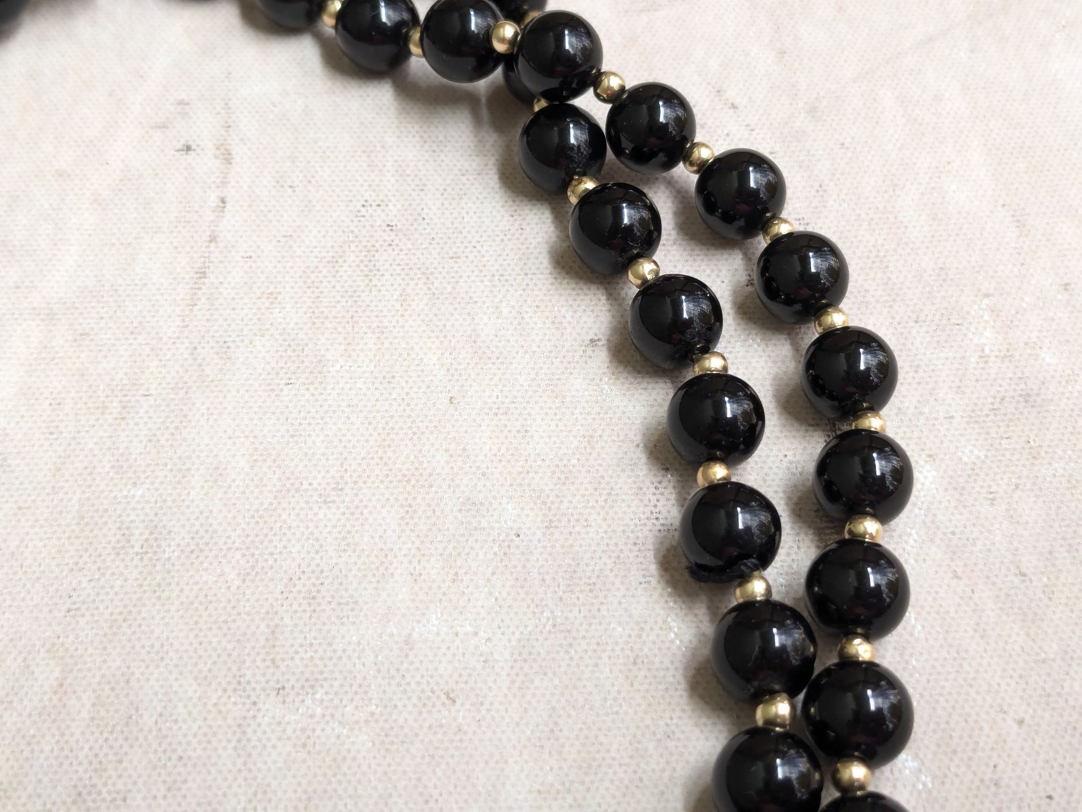 Vintage Black onyx 13k gold necklace 30" Beads Round Sphere Size ONE SIZE - 3 Thumbnail