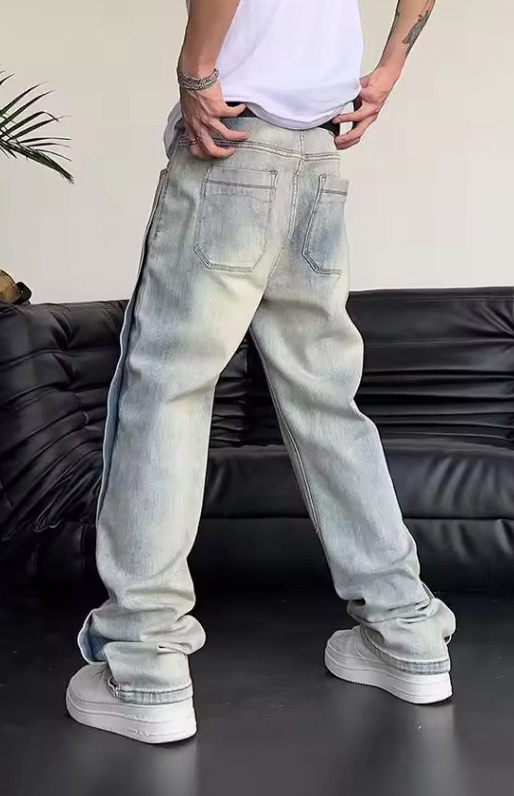 Japanese Brand Grunge Style Denim Jeans - Light Wash - Authentic Urban Look Size US 28 / EU 44 - 12 Thumbnail