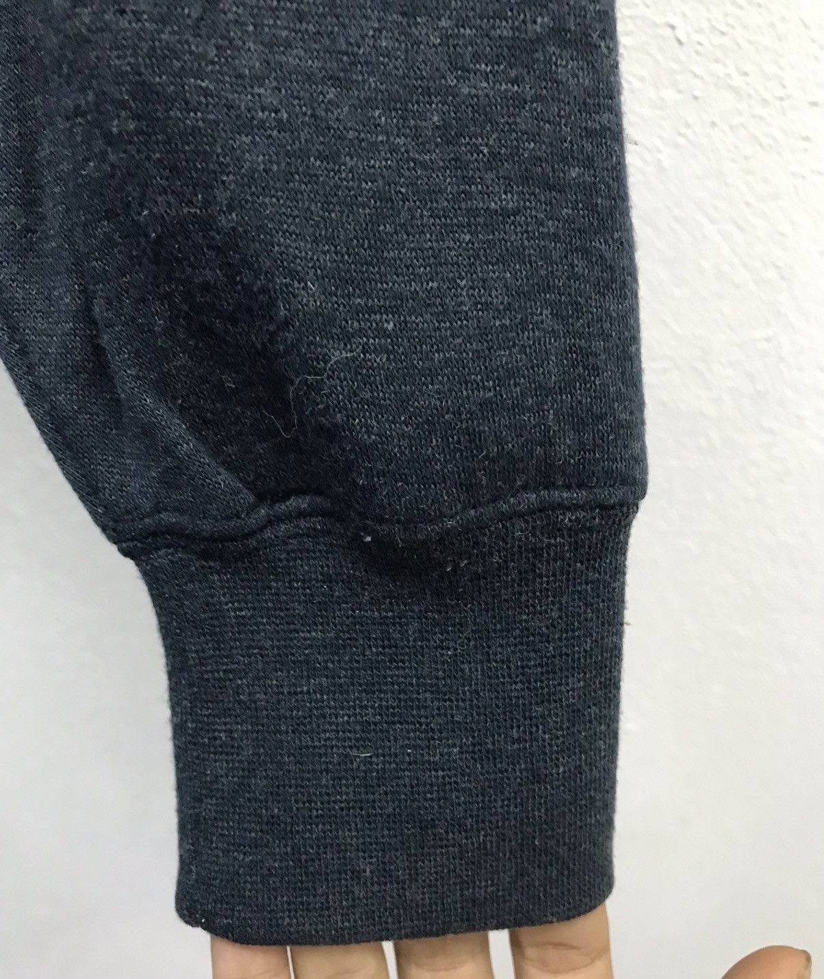 Valentino × Vintage Vintage Rodhos Valentino Sweatshirt Size US M / EU 48-50 / 2 - 6 Thumbnail