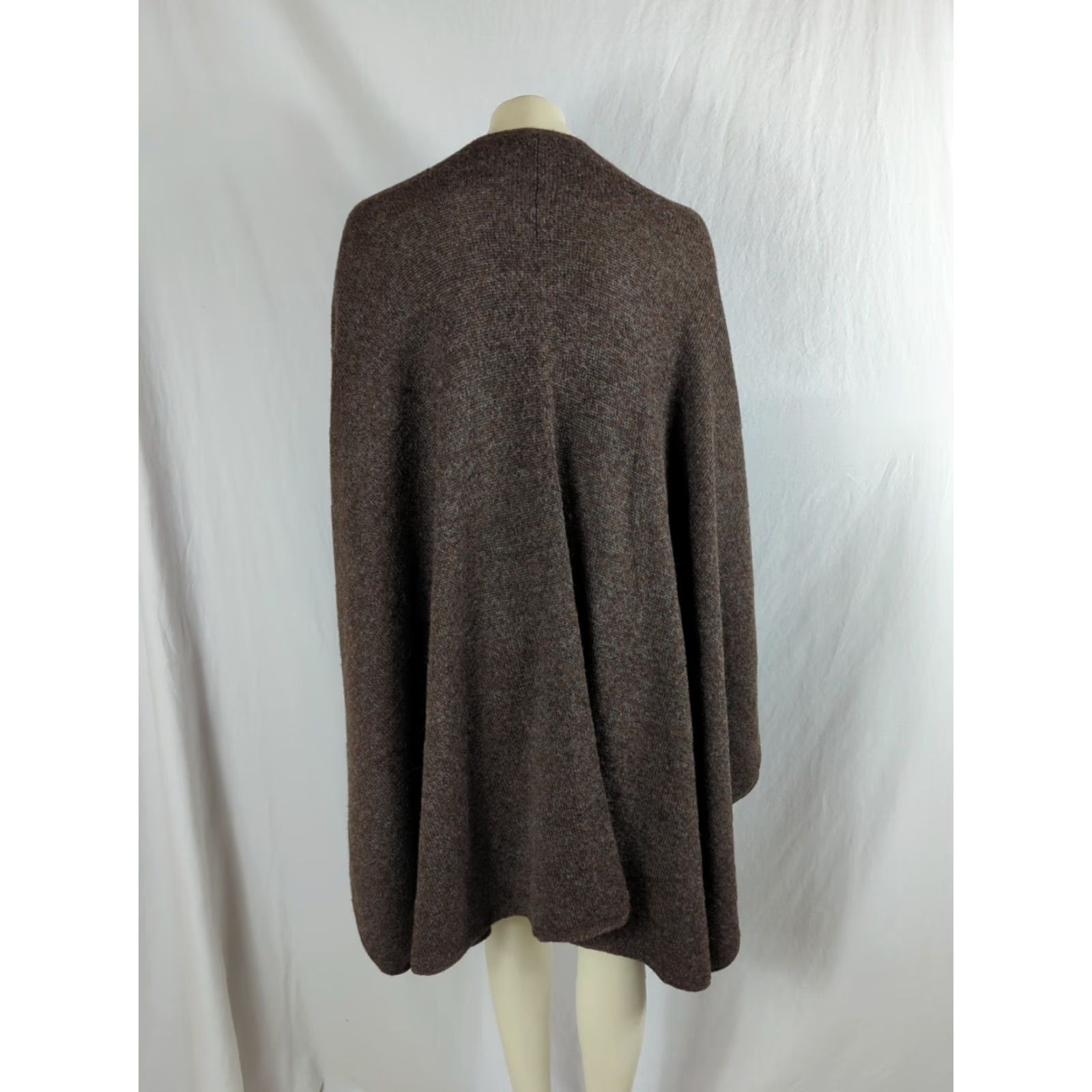 Vintage NOVICA Brown Cape Poncho Alpaca Blend One Size Women Sleeveless Open Neck Open-Front Capelet Casual Travel Business Size ONE SIZE - 3 Thumbnail