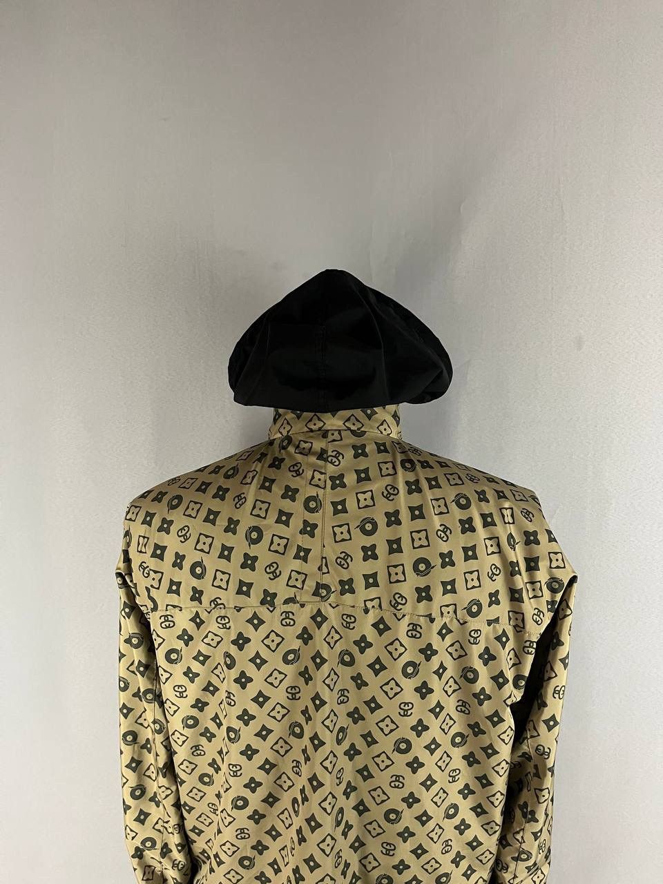 Stussy Stussy Monogram Reversible Jacket Vintage Rare Size US M / EU 48-50 / 2 - 11 Thumbnail