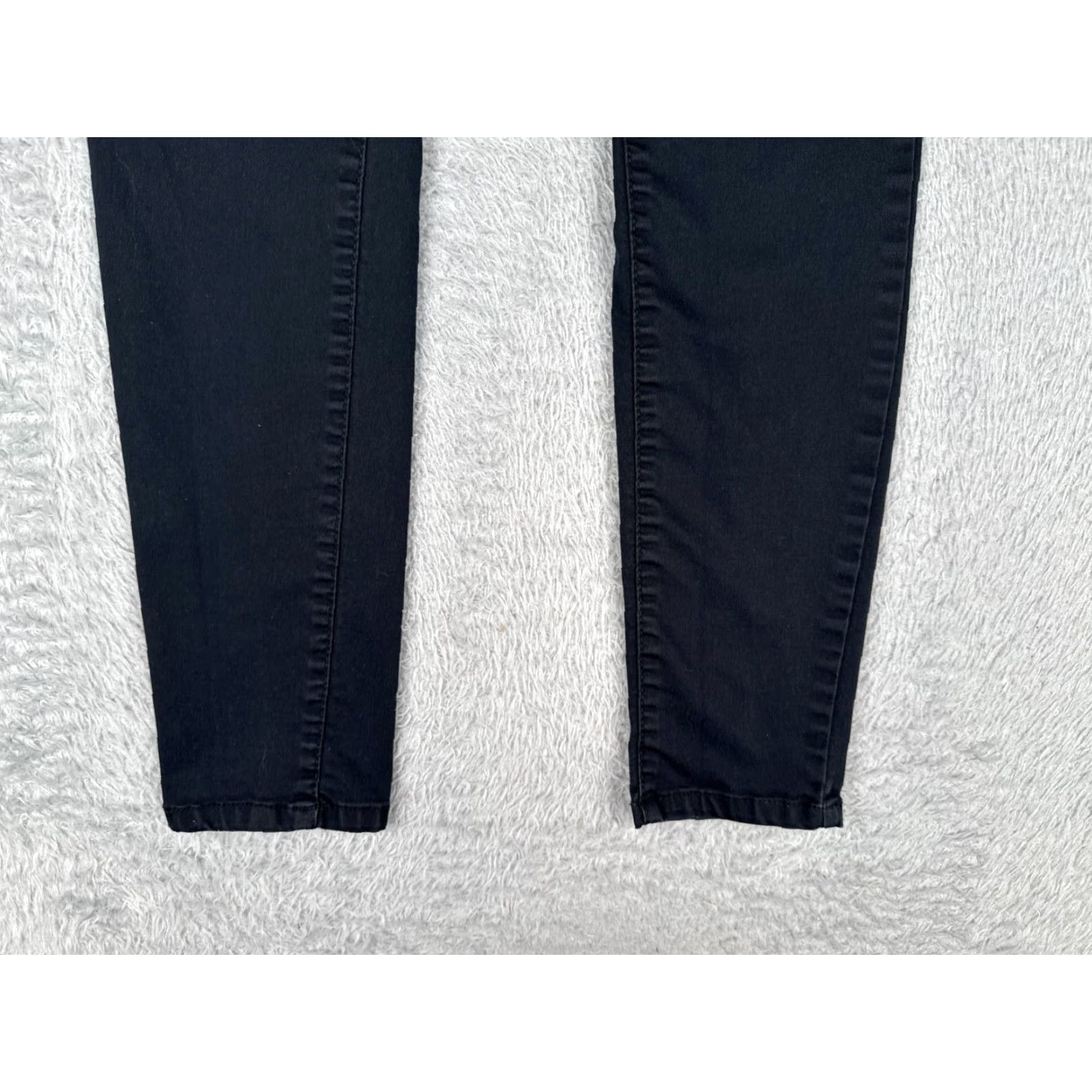 Vintage SO Jeans Womens Black Denim Skinny Pull-on 34x28 Regular Mid Rise 5-Pocket Embroidered Cotton Blend Jeans Men’s? Size 36" / US 14 / IT 50 - 2 Thumbnail