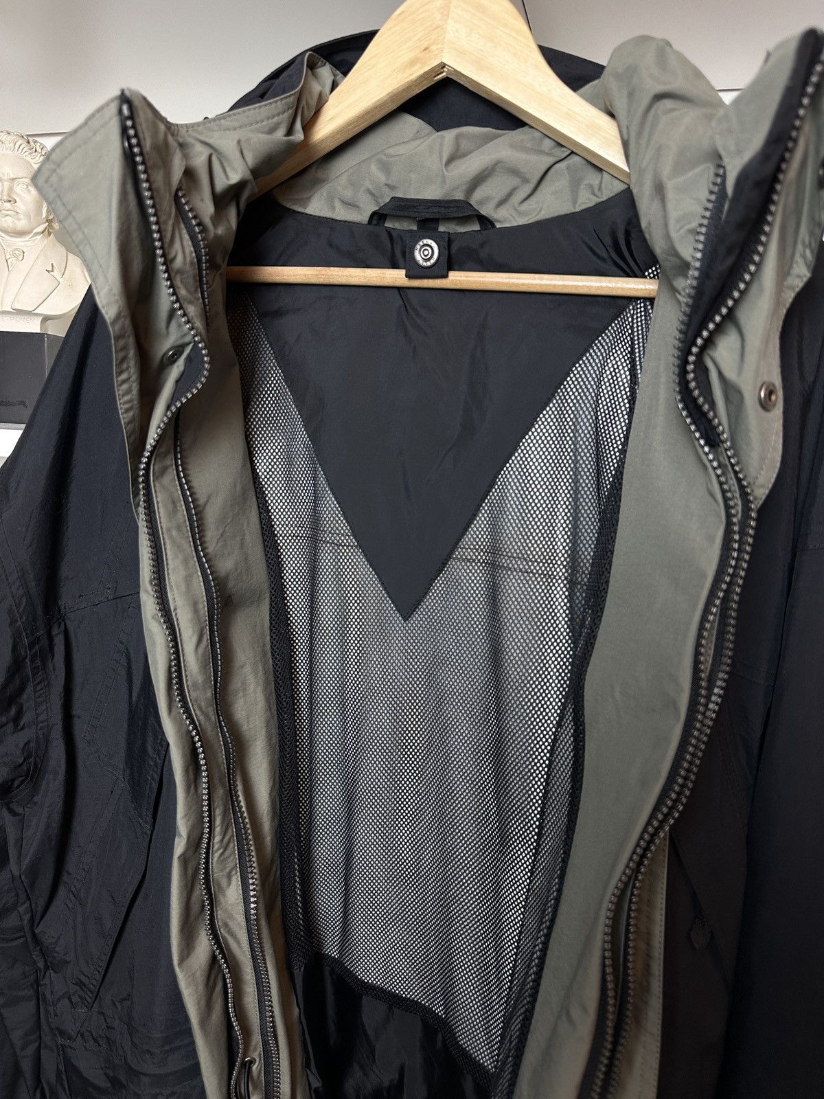 Helly Hansen Vintage Helly Hansen waterproof workwear tech jacket Size US XL / EU 56 / 4 - 10 Thumbnail