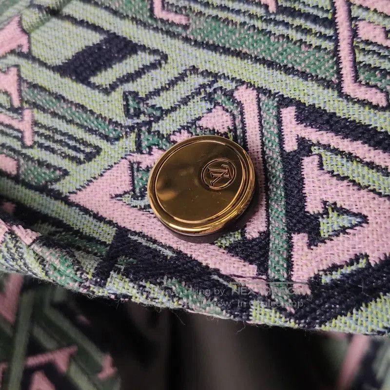 Louis Vuitton Louis Vuitton Wool Blend Patterned Blazer Jacket. Size US S / EU 44-46 / 1 - 9 Thumbnail