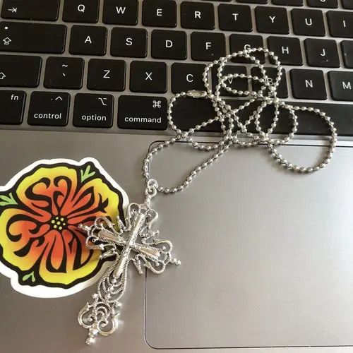 Japanese Brand Aesthetic Goth Vintage Cross Pendant Necklace Size ONE SIZE - 4 Thumbnail