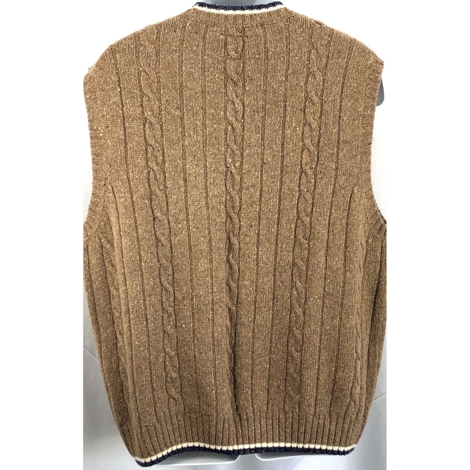 Tommy Hilfiger VINTAGE Tommy Hilfiger Sweater Vest XL Brown V-Neck Wool Blend Classic College Preppy 90s Hipster Mens Size US XL / EU 56 / 4 - 2 Thumbnail