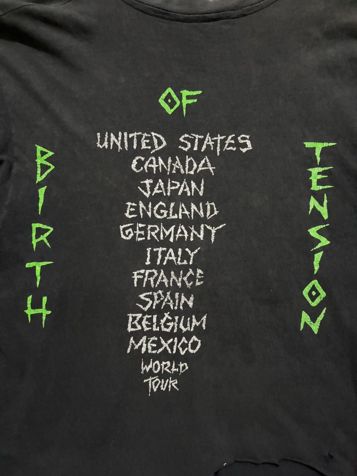 Vintage 🔥HOT🔥VINTAGE DISTRESSED 90's OVERKILL TOUR TEE Size US M / EU 48-50 / 2 - 6 Thumbnail