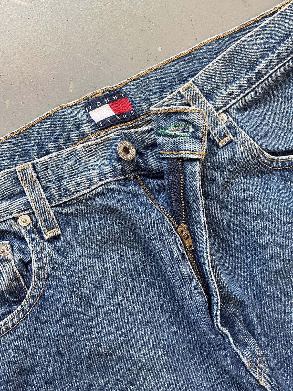 Tommy Hilfiger × Vintage Vintage Tommy Hilfiger carpenter denim Size US 34 / EU 50 - 6 Thumbnail
