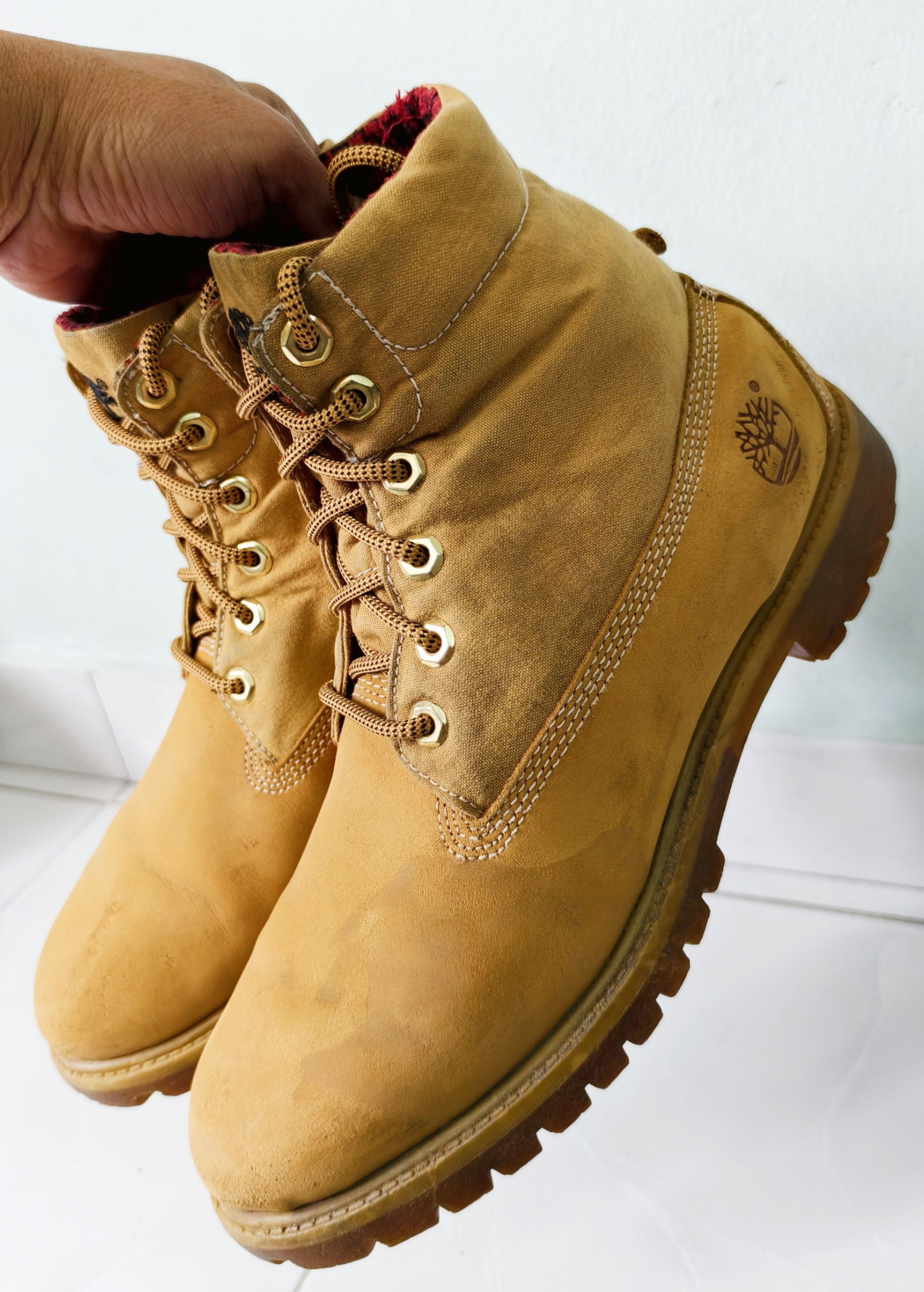 Other TIMBERLAND Men's Heritage Roll-Top Boot Size US 10 / EU 43 - 10 Thumbnail