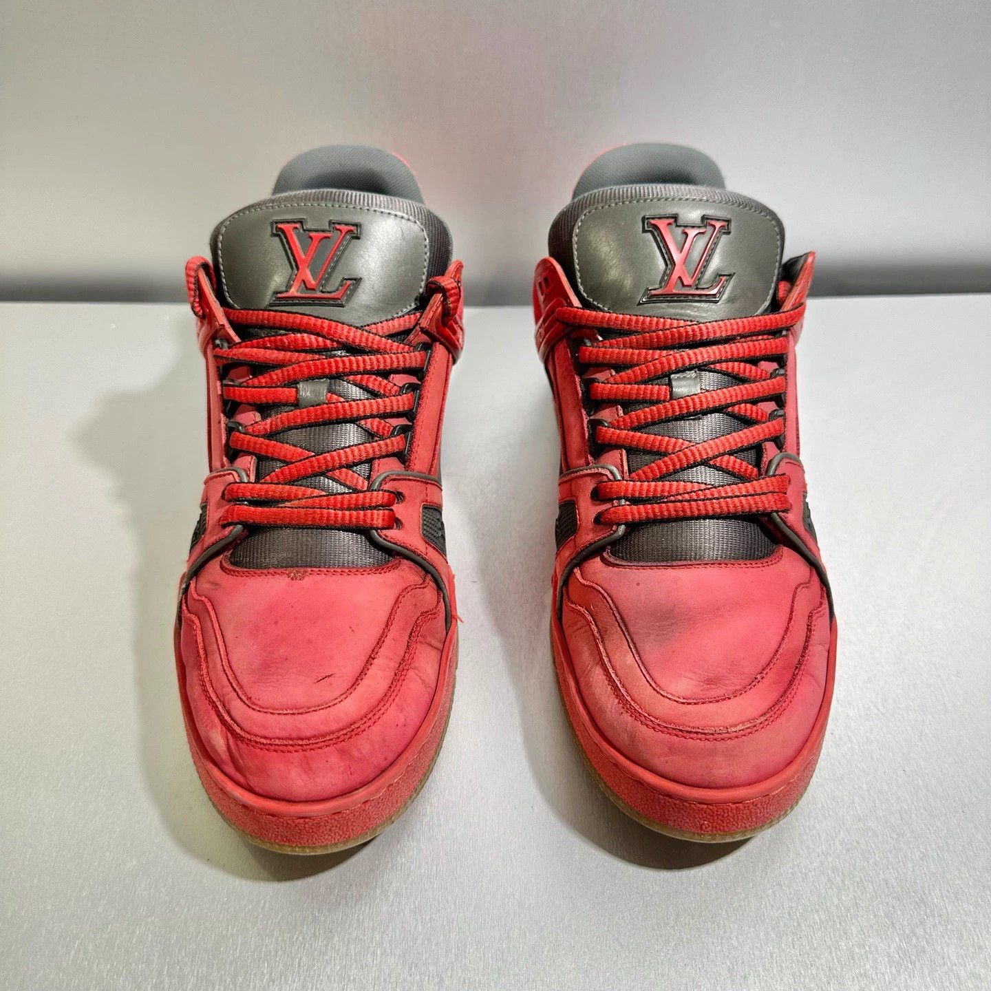 Louis Vuitton LV Trainer Red Lobster Sneakers 8.5/42.5 Size US 8.5 / EU 41-42 - 2 Thumbnail