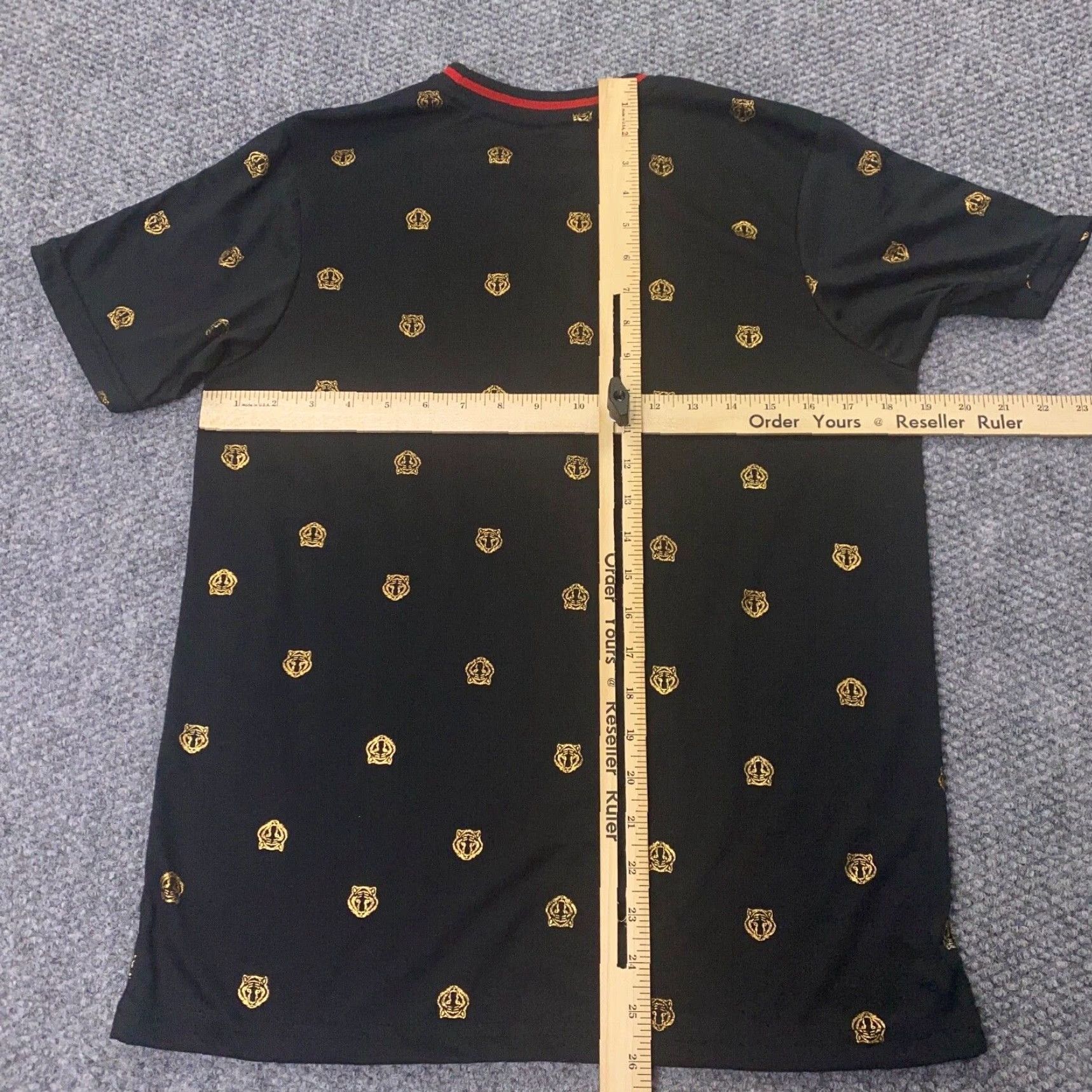 Vintage VINTAGE Drill Clothing Company Shirt Mens Adult Small Black Animal Print Tiger Graphic Size US S / EU 44-46 / 1 - 6 Thumbnail
