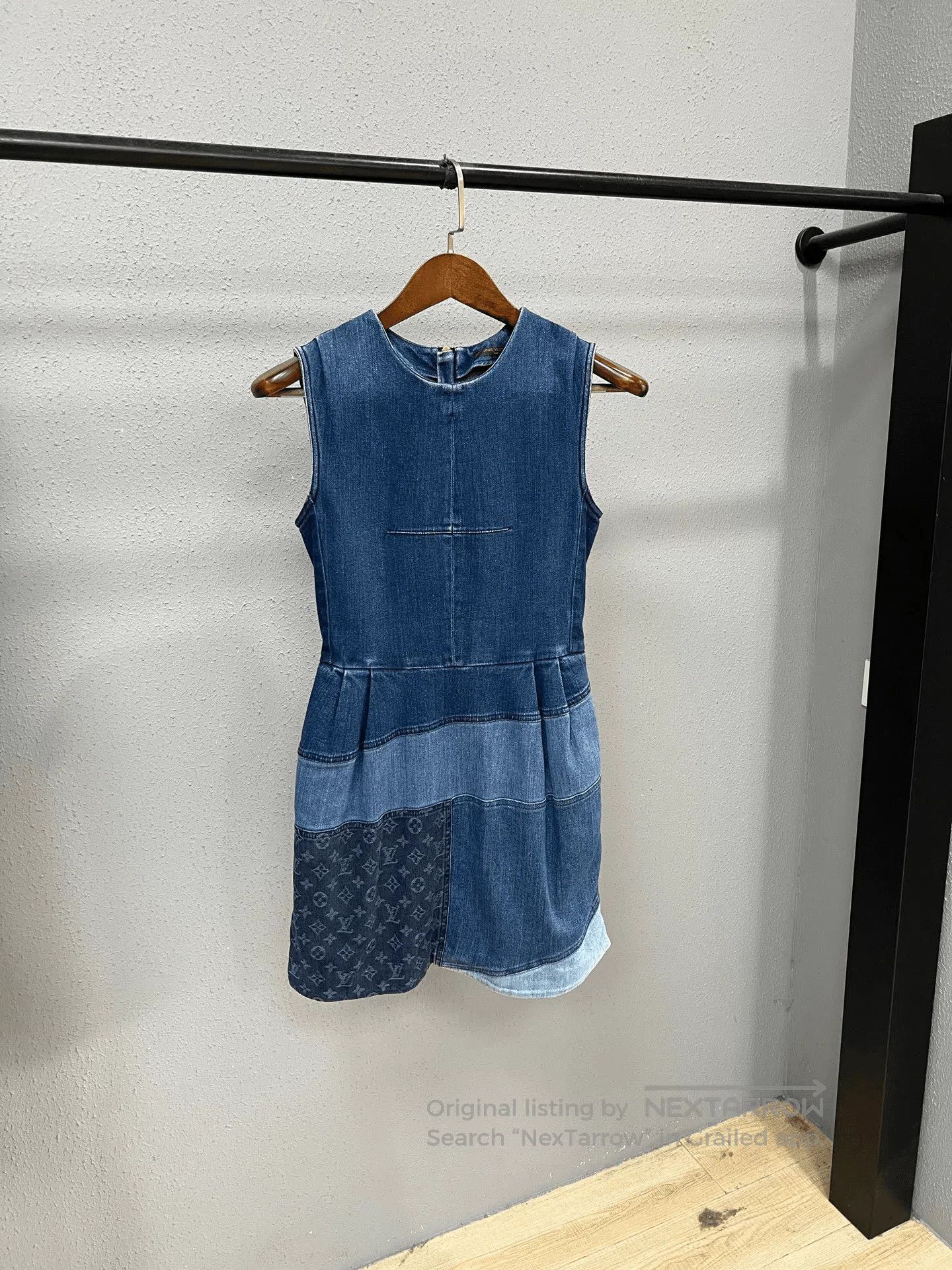 Louis Vuitton LV Denim Dress. Size XS / US 0-2 / IT 36-38 - 1 Thumbnail