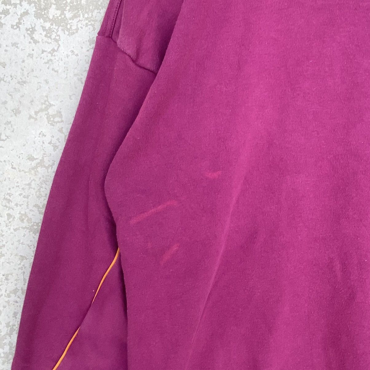 Other Vintage Nike Small Embroidered Crewneck Sweatshirt Purple Size US M / EU 48-50 / 2 - 5 Thumbnail