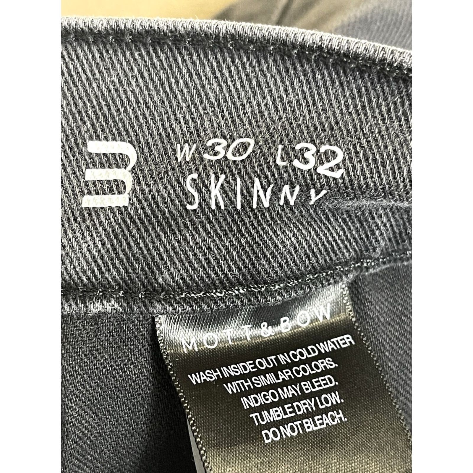 Mott & Bow Mott & Bow Jeans Mens 30x32 Black Skinny Stone Slim Fit Mid Rise Stretch Denim Jeans Size US 30 / EU 46 - 3 Thumbnail