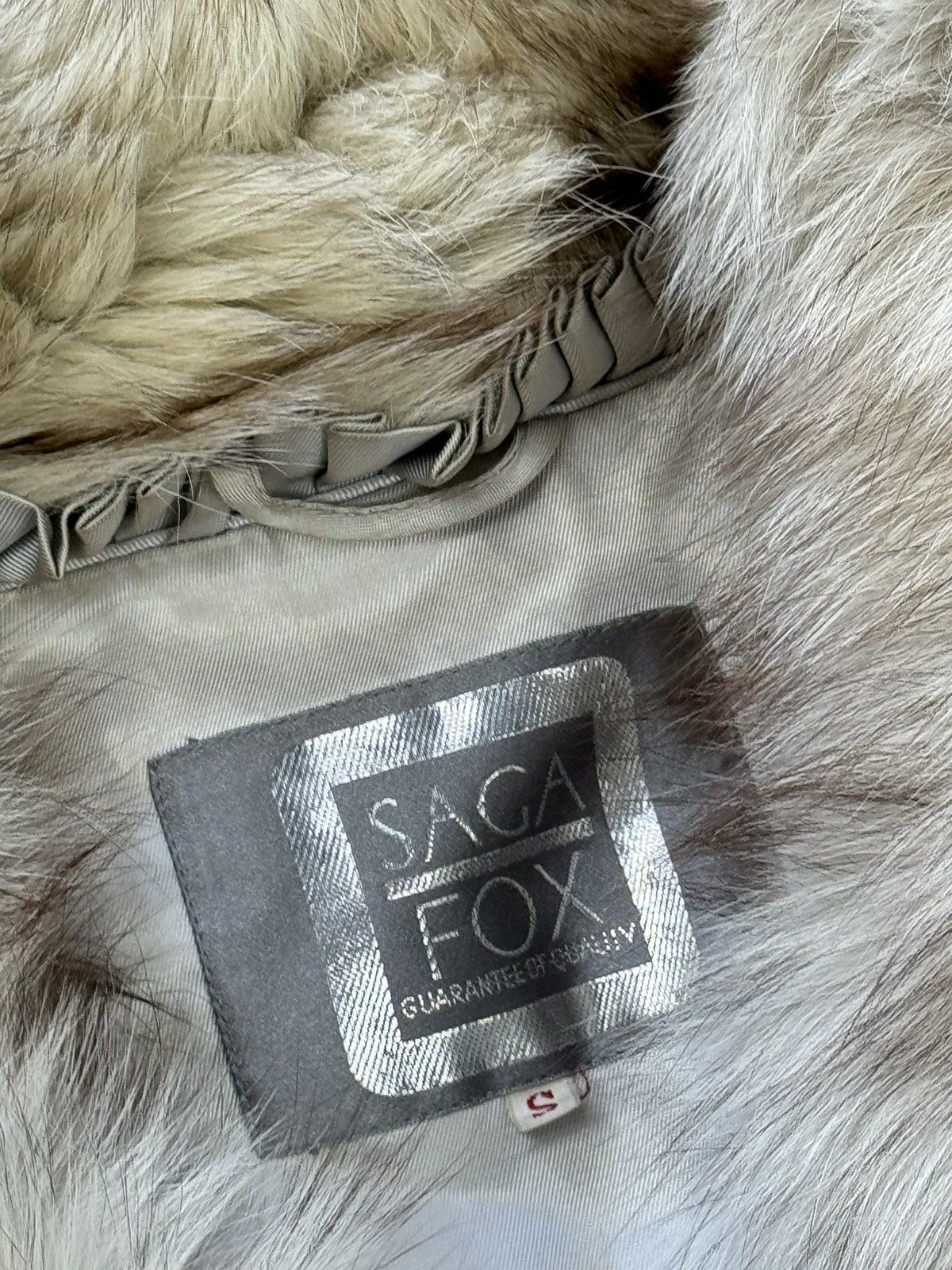 Sagafurs Rare White Fox natural fur Saga Fox coat original item Size S / US 4 / IT 40 - 4 Thumbnail