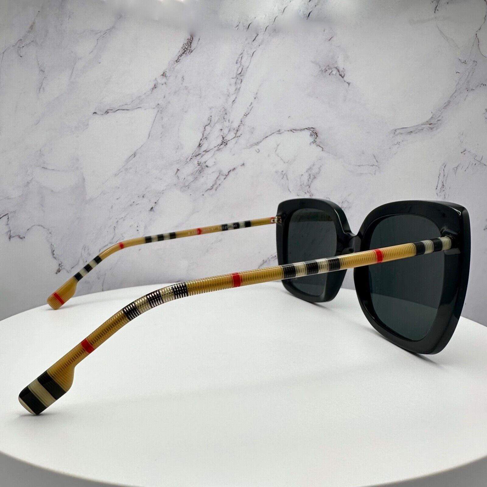 Burberry Burberry Sunglasses Black Cat Eye Checkered Arm Authentic Size ONE SIZE - 13 Thumbnail