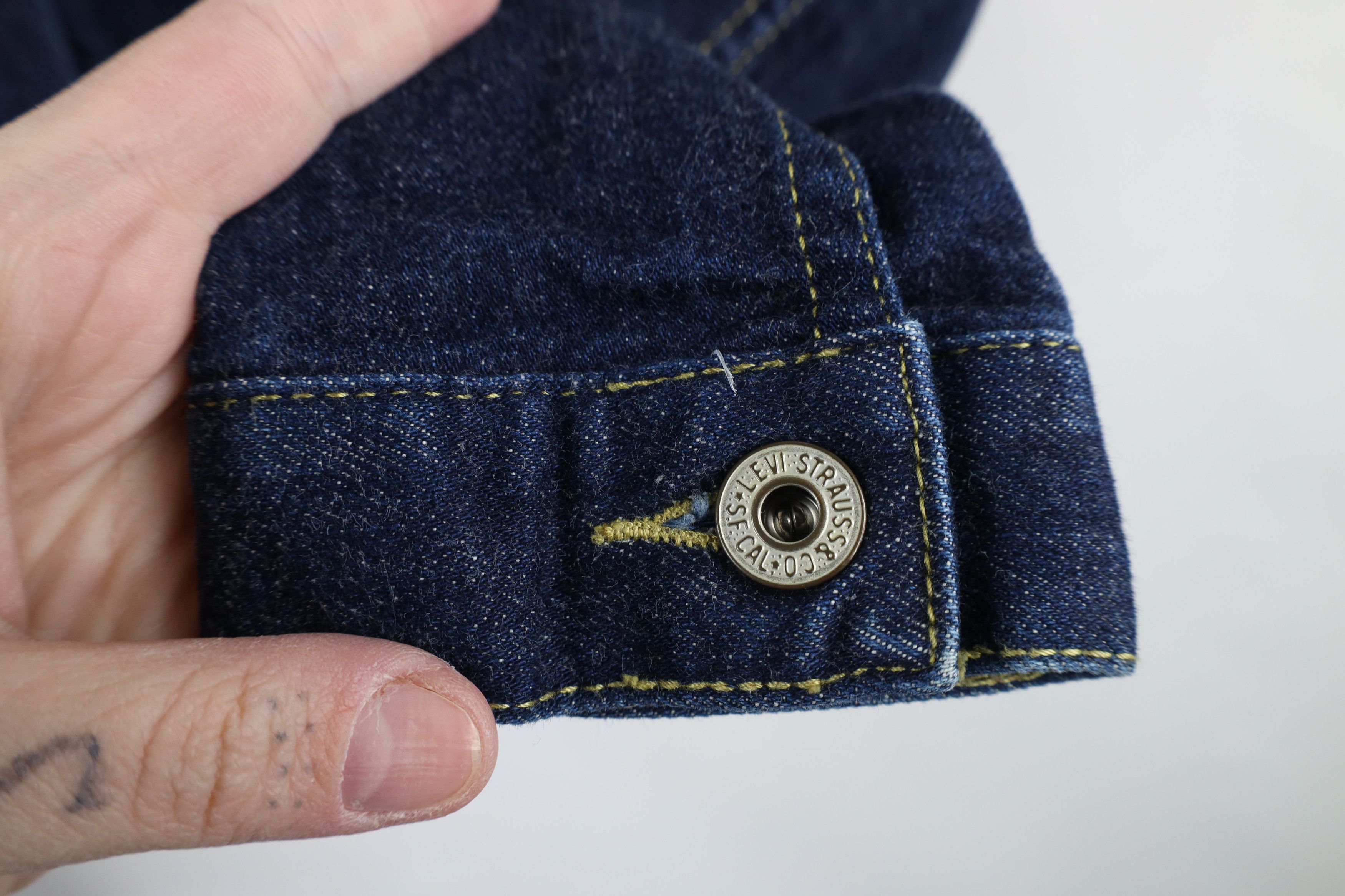 Levi's × Vintage Vintage Y2K 2000 Levis Denim Jean Trucker Jacket Blue Size S / US 4 / IT 40 - 7 Thumbnail