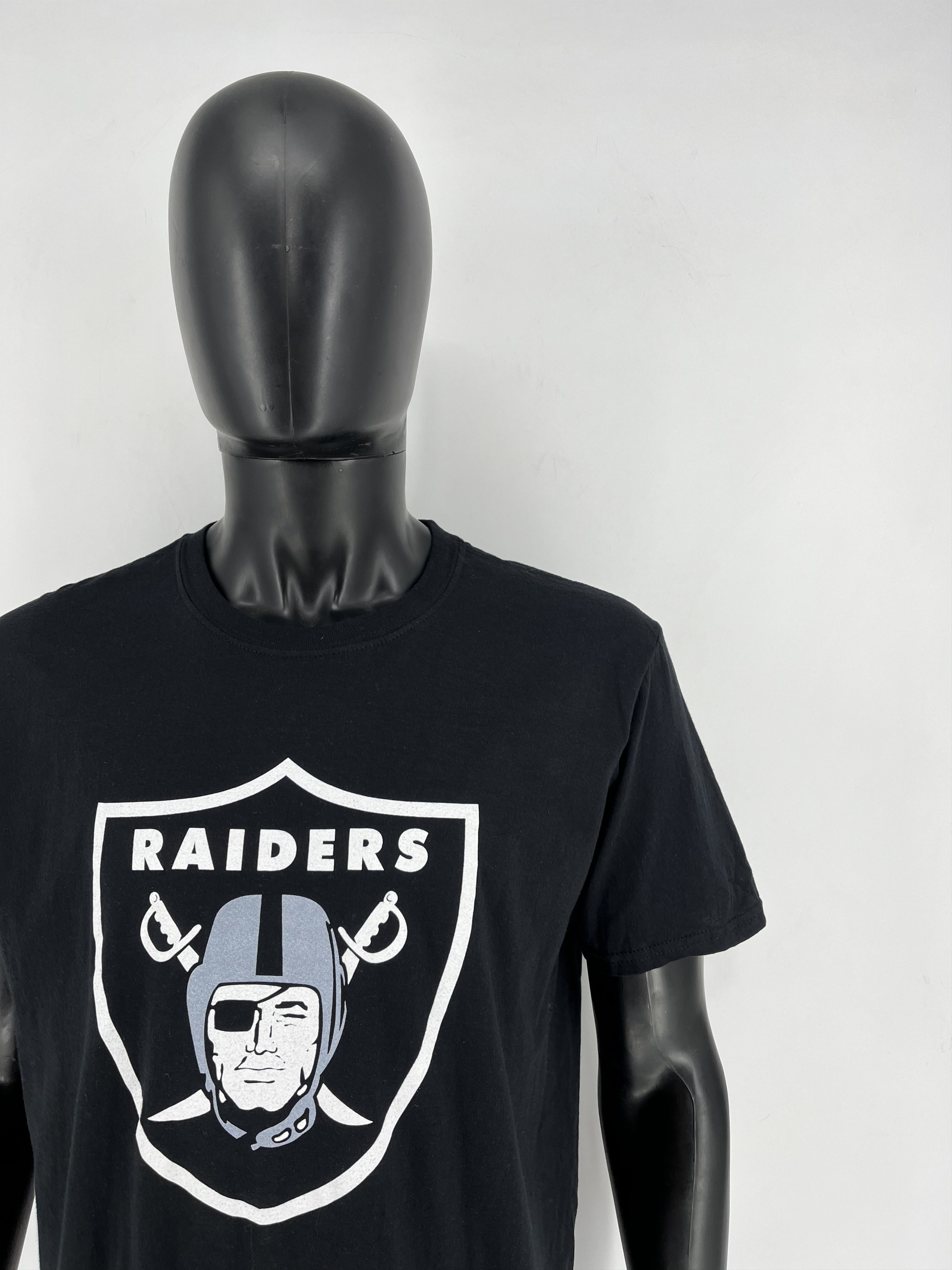 Other Vintage NHL Oakland Raiders Tshirt Streetwear Style Size US L / EU 52-54 / 3 - 7 Thumbnail