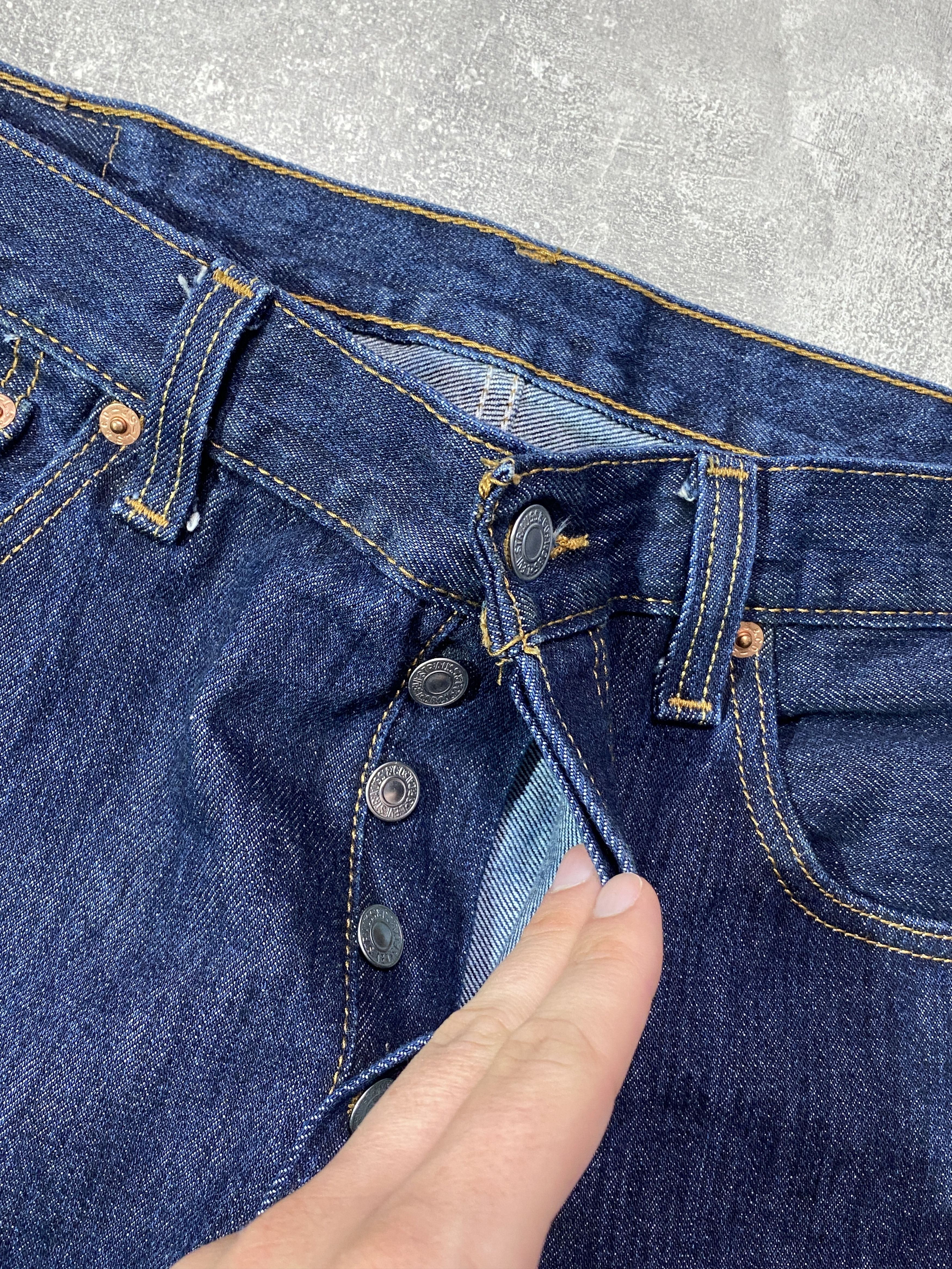 Levi's Vintage Clothing Vintage Y2K Levis 501 Blue Jeans Size US 34 / EU 50 - 5 Thumbnail