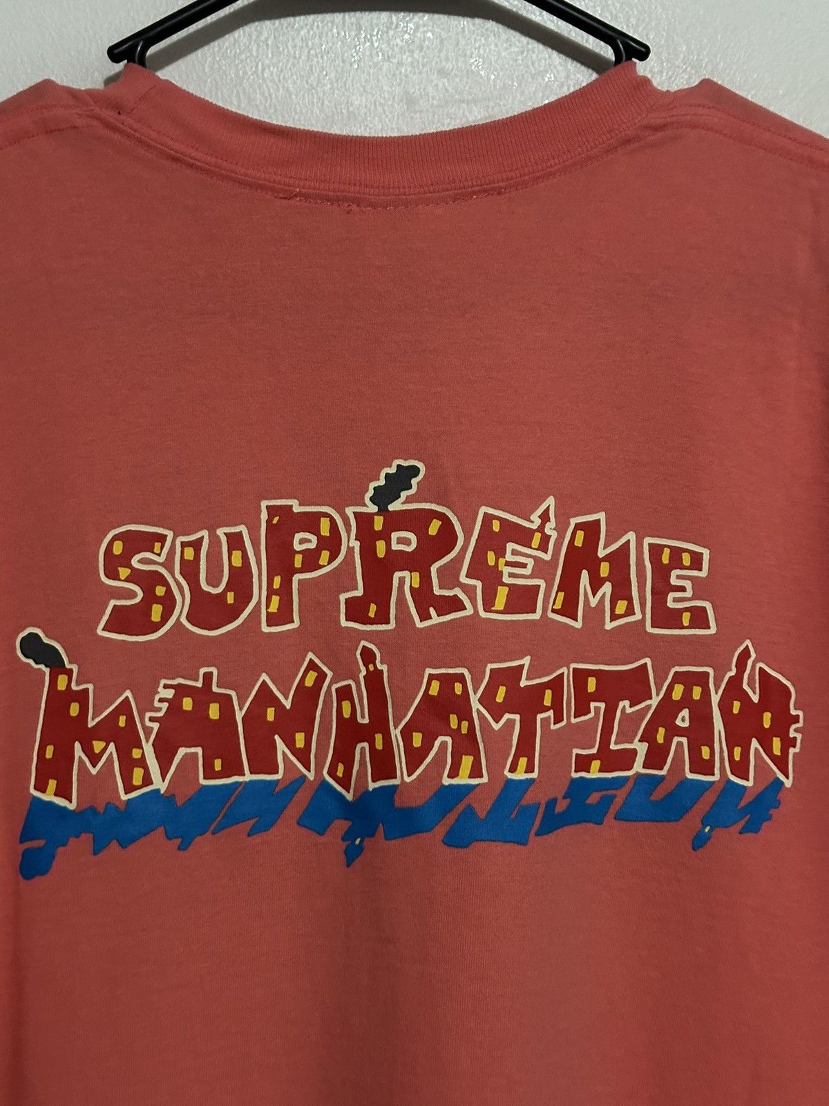 Supreme Supreme Manhattan Tee Size US XL / EU 56 / 4 - 4 Thumbnail