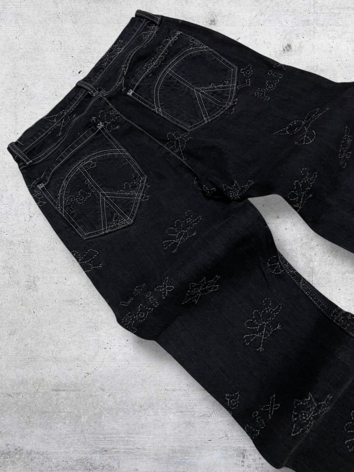Hysteric Glamour VINTAGE OLLEBOREBLA OG JAPAN DESIGNER STREETWEAR PEACE DENIM Size US 27 - 14 Thumbnail