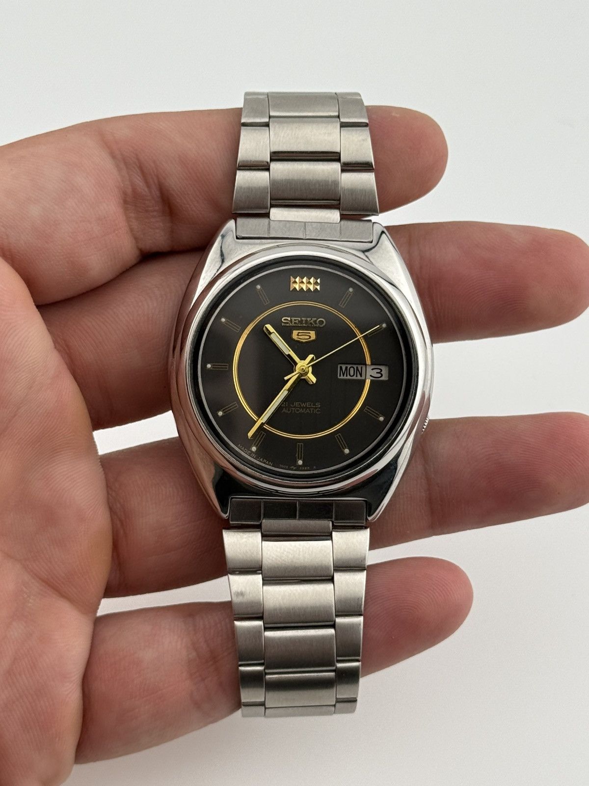 Seiko Seiko 5 7009 Black Dial 36mm Automatic Men’s Wristwatch Size 36 - 8 Thumbnail