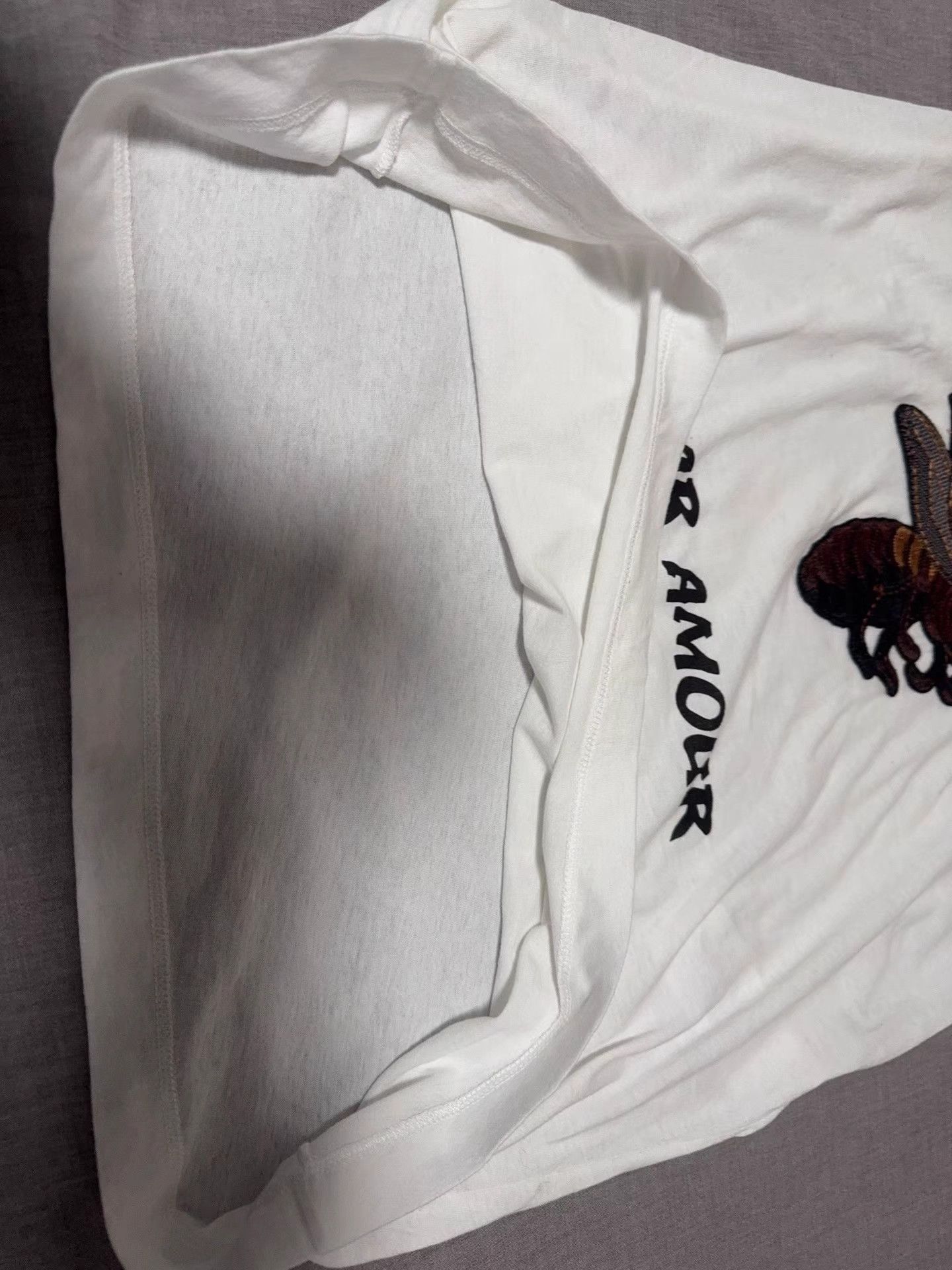 Gucci Gucci Bee Embroidered Short Sleeve T-Shirt K13 Size US M / EU 48-50 / 2 - 6 Thumbnail