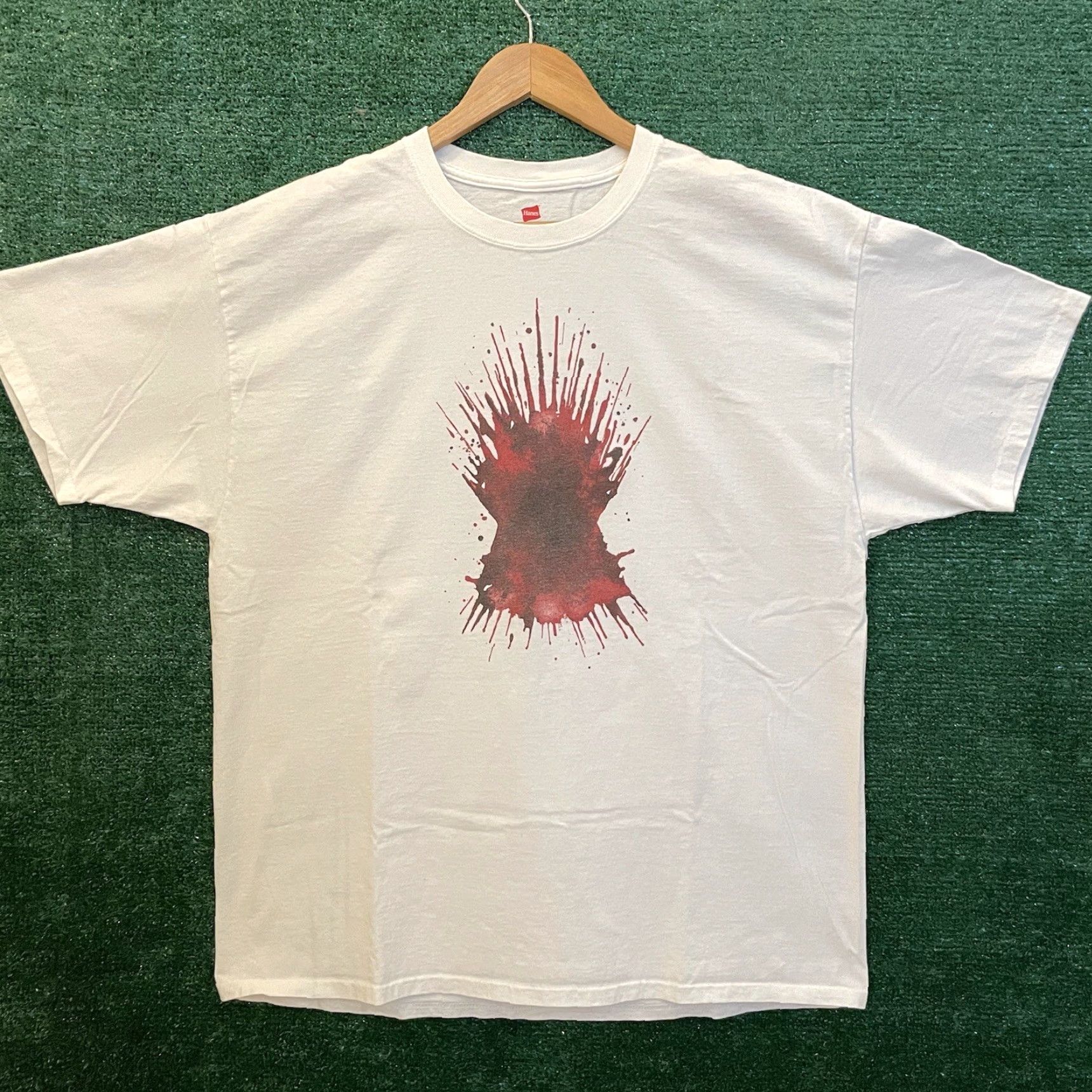 Vintage Game Of Thrones Shirt Mens XL White Logo T-Shirt Blood Drive Cross Red HBO Crew Neck Short Sleeve Cotton"} Size US XL / EU 56 / 4 - 2 Thumbnail