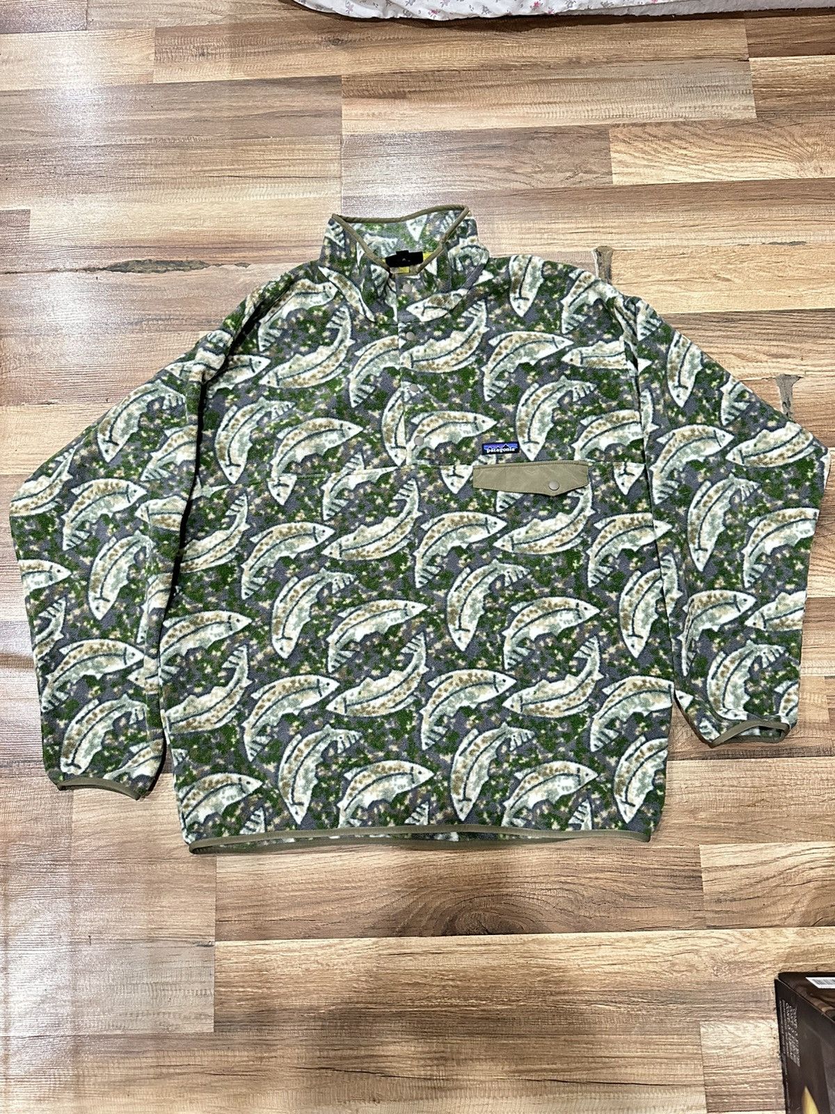 Patagonia Patagonia Synchilla - Trout / Fish Camo Snap Fleece Size XL Size US XL / EU 56 / 4 - 1 Thumbnail