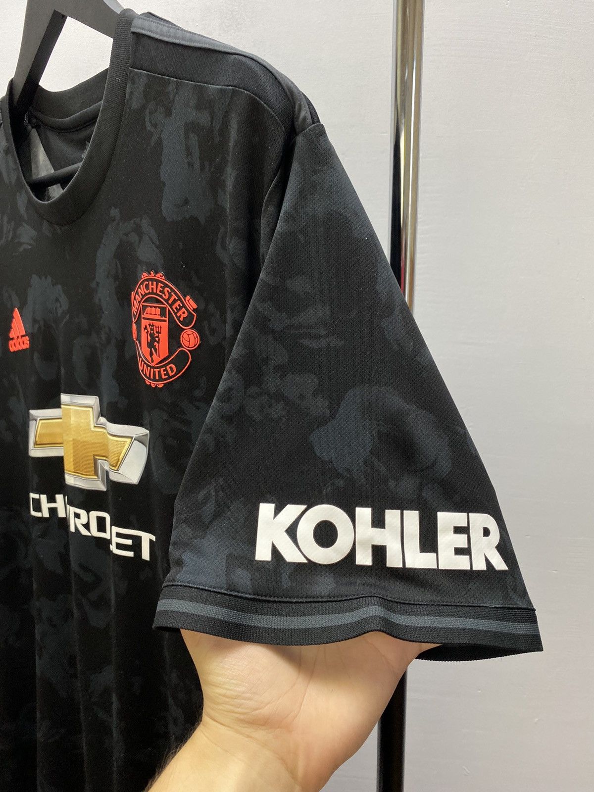 Adidas MANCHESTER UNITED ADIDAS 2019/2020 THIRD JERSEY Roses Size US XXL / EU 58 / 5 - 8 Thumbnail