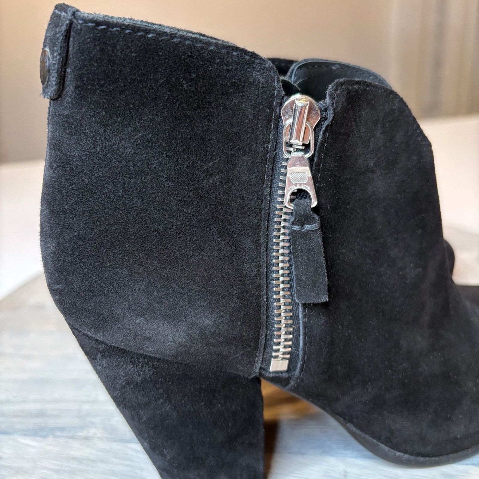 Rag & Bone Rag & Bone Margot Black Suede Ankle Boots US Size 7 EU 37.5 Size US 7 / IT 37 - 10 Thumbnail