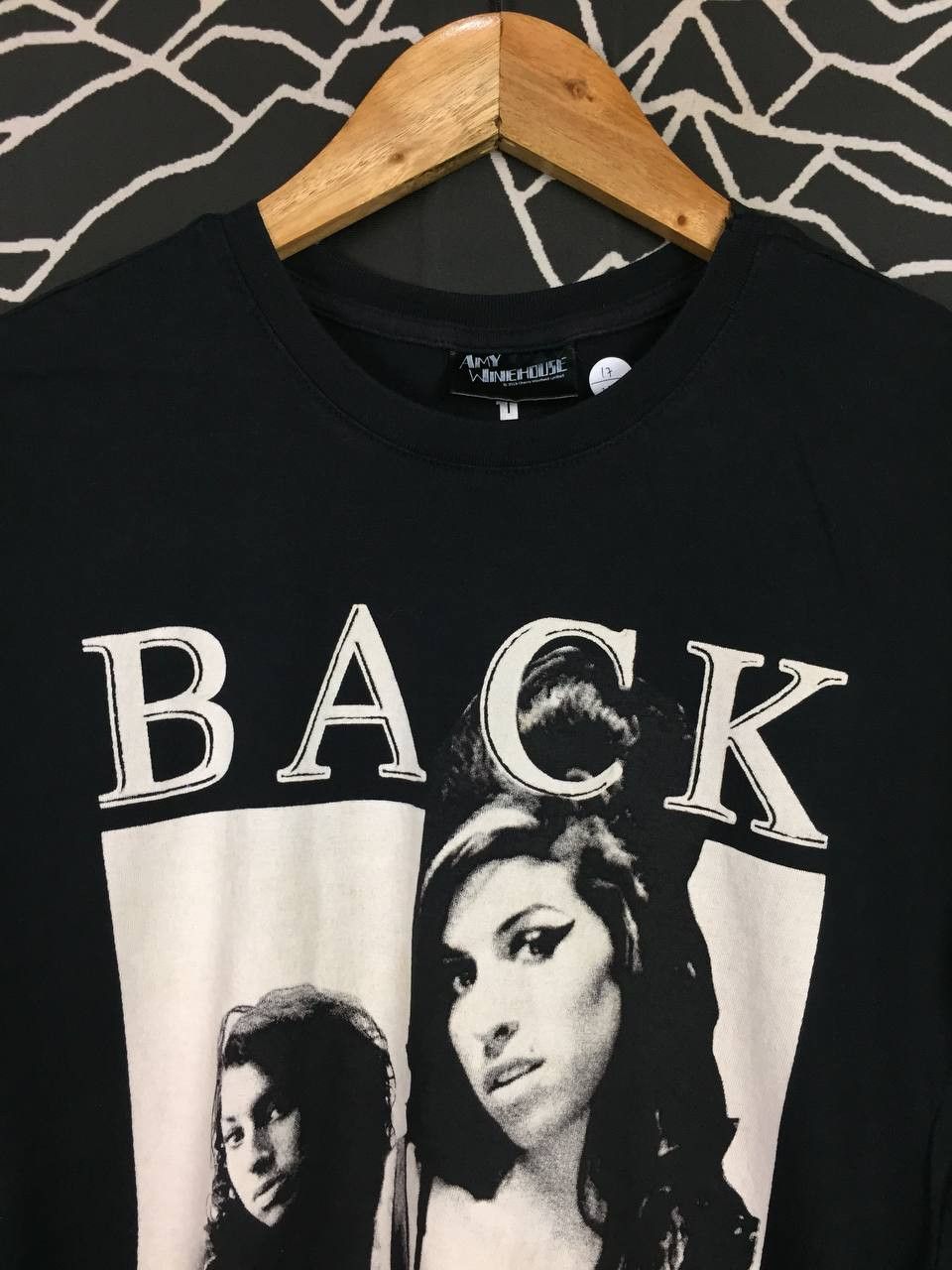 Band Tees Amy Winehouse Back To Black Music Graphic Tee Size XXS / US 00 / IT 34 - 3 Thumbnail